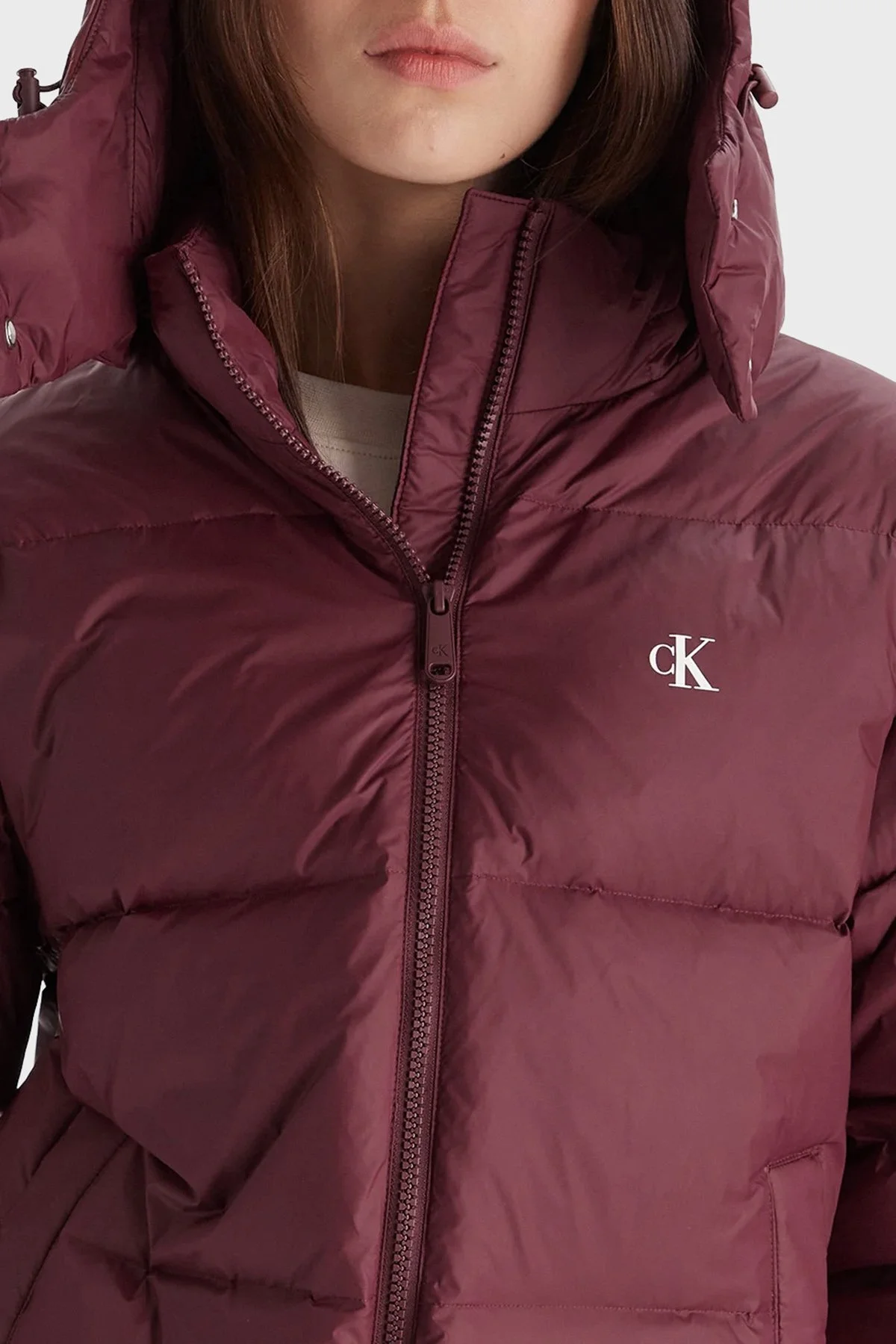 Calvin Klein Suya Dayanıklı Boxy Fit Çıkarılabilir Kapüşonlu Şişme LV047D501GGEX Bayan Mont LV047D501G GEX BORDO - 5