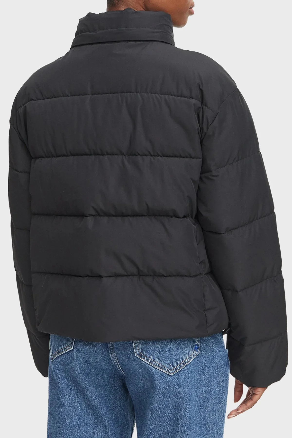 Calvin Klein Suya Dayanıklı Çıkarılabilir Kapüşonlu Şişme LV047H504GUB1 Kadın Mont LV047H504G UB1 Siyah - 4