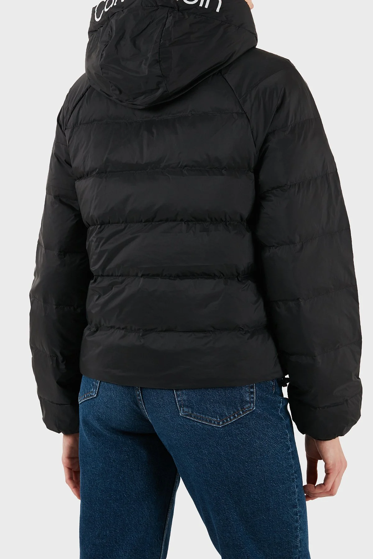 Calvin Klein Suya Dayanıklı Logolu Regular Fit Kapüşonlu Şişme LV047C521GUB1 Bayan Mont LV047C521G UB1 SİYAH - 3