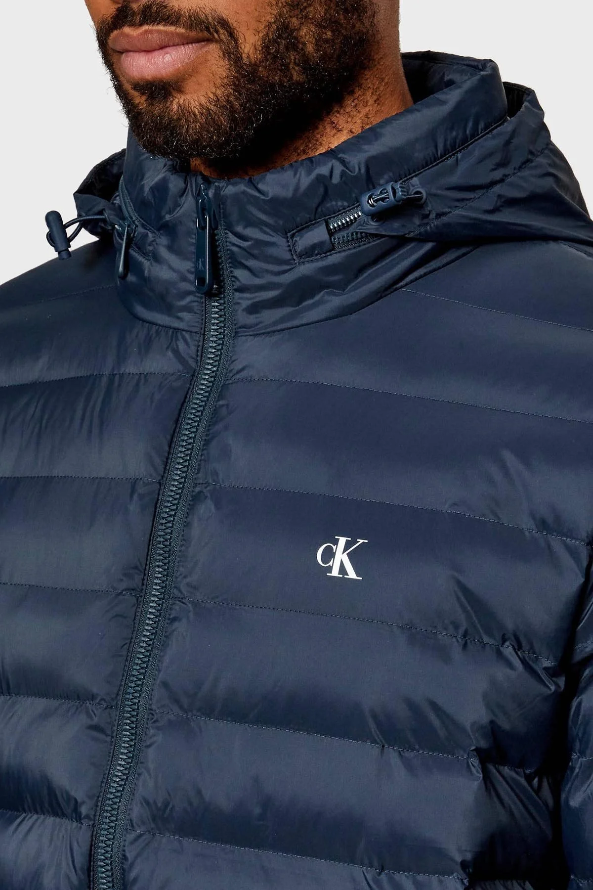 Calvin Klein Suya Dayanıklı Regular Fit Gizlenebilir Kapüşonlu LV04RC511GPPK Erkek Mont LV04RC511G PPK LACİVERT - 6