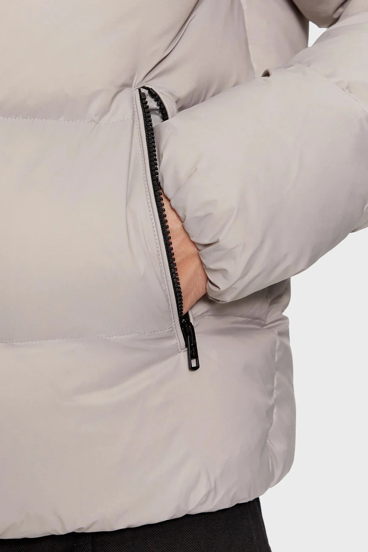 Calvin Klein Suya Dayanıklı Regular Fit Kuş Tüyü Dolgulu J30J323468PEE Erkek Mont J30J323468 PEE GRİ - 7