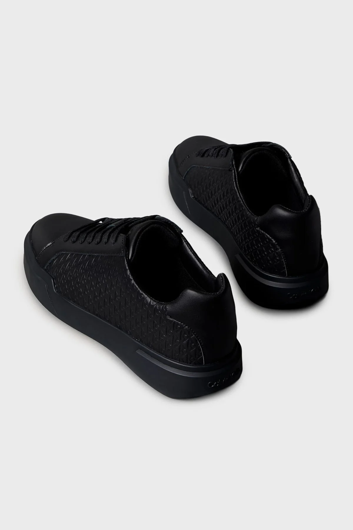 Calvin Klein Tamamı Kabartma Logolu Sneaker YM0YM013830GJ Erkek Ayakkabı YM0YM01383 0GJ SİYAH - 3