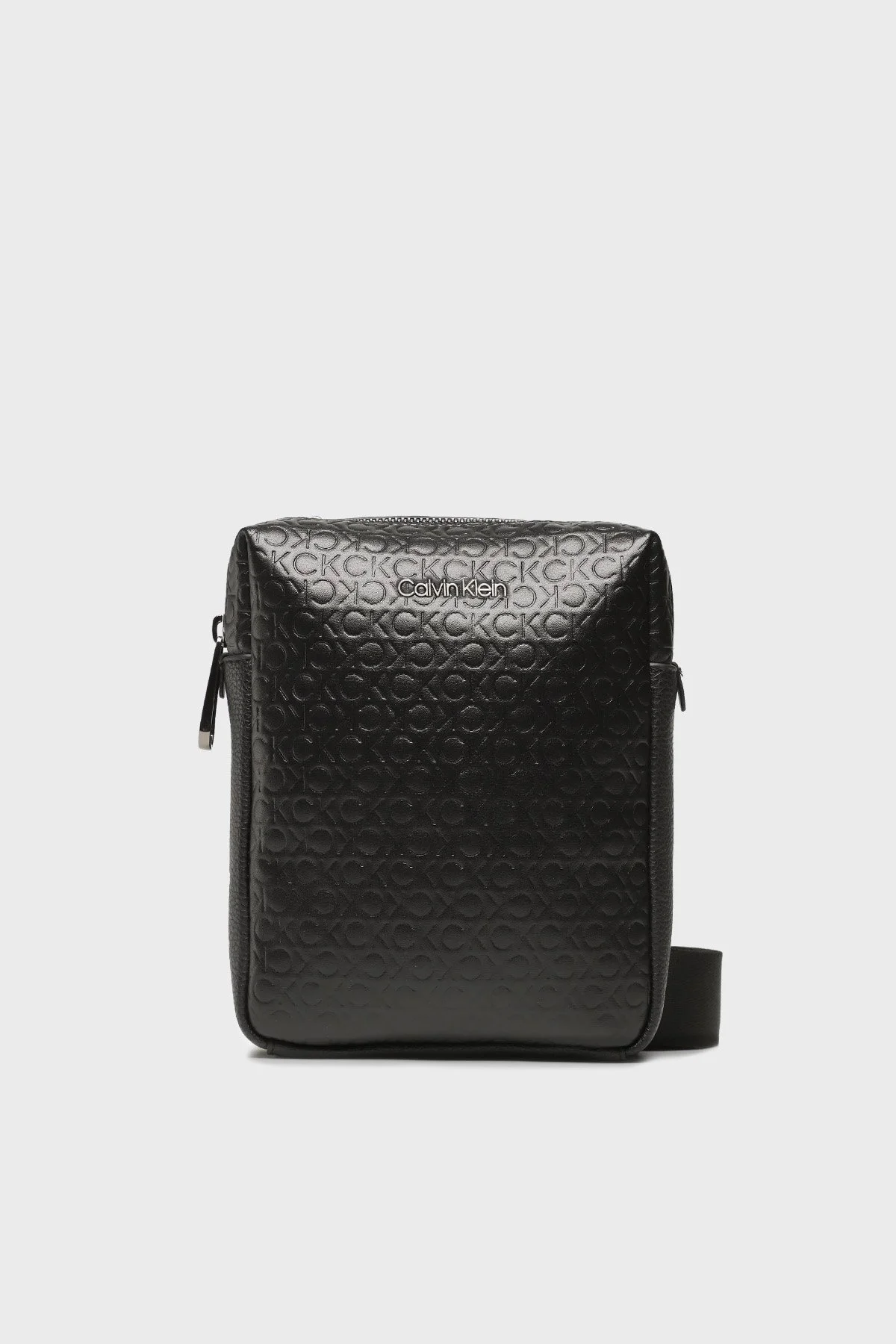 Calvin Klein Tamamı Logolu Fermuarlı K50K51051701I Erkek Çanta K50K510517 01I SİYAH - 1