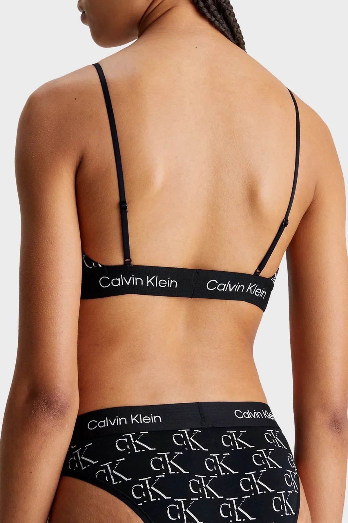 Calvin Klein Tamamı Logolu Pamuklu Spor 000QF7216ELOC Bayan Sütyen 000QF7216E LOC SİYAH-BEYAZ - 2