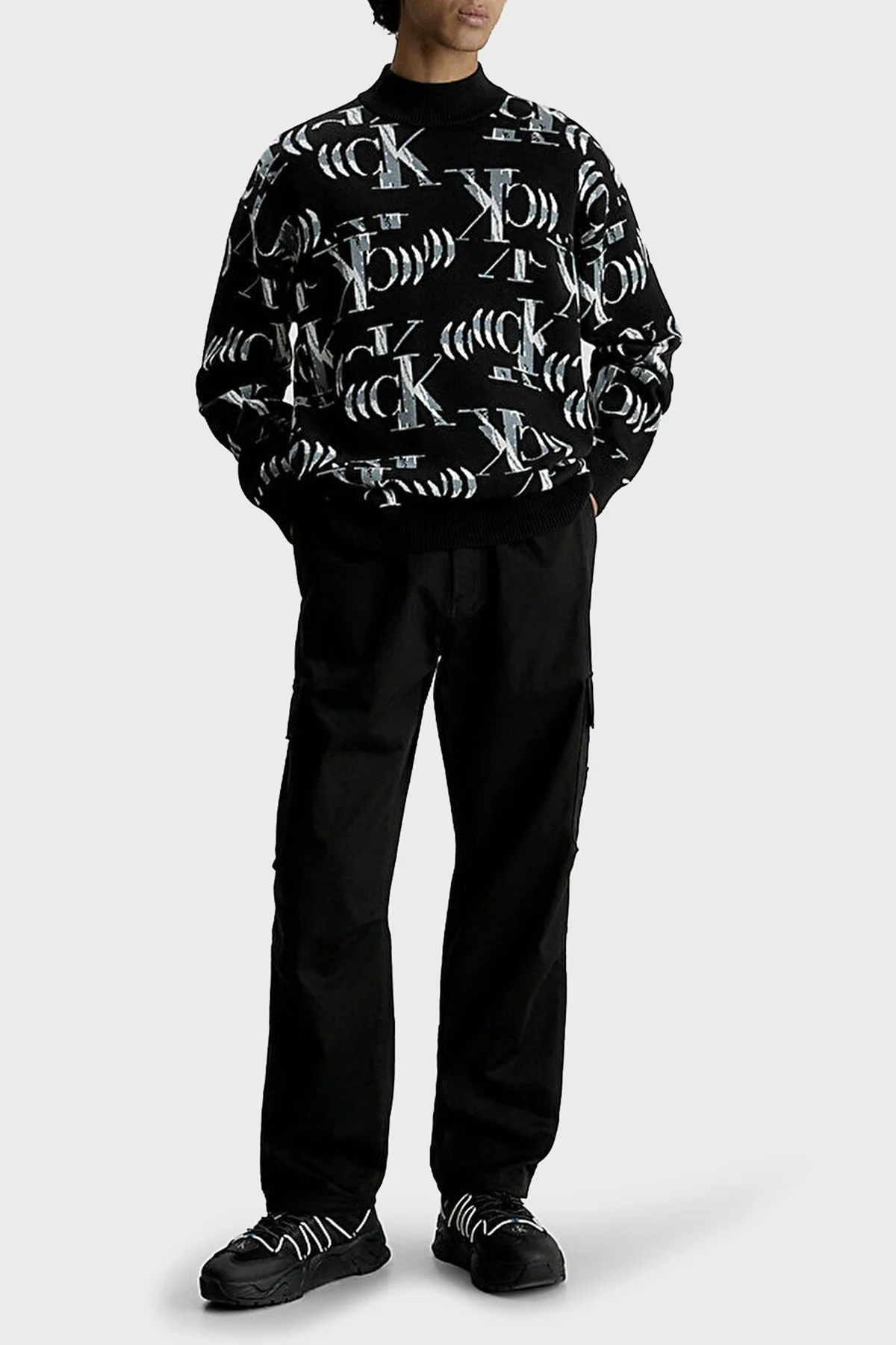 Calvin Klein Tamamı Logolu Pamuklu Yarım Balıkçı Regular Fit J30J3247880GS Erkek Kazak J30J324788 0GS SİYAH-BEYAZ - 4