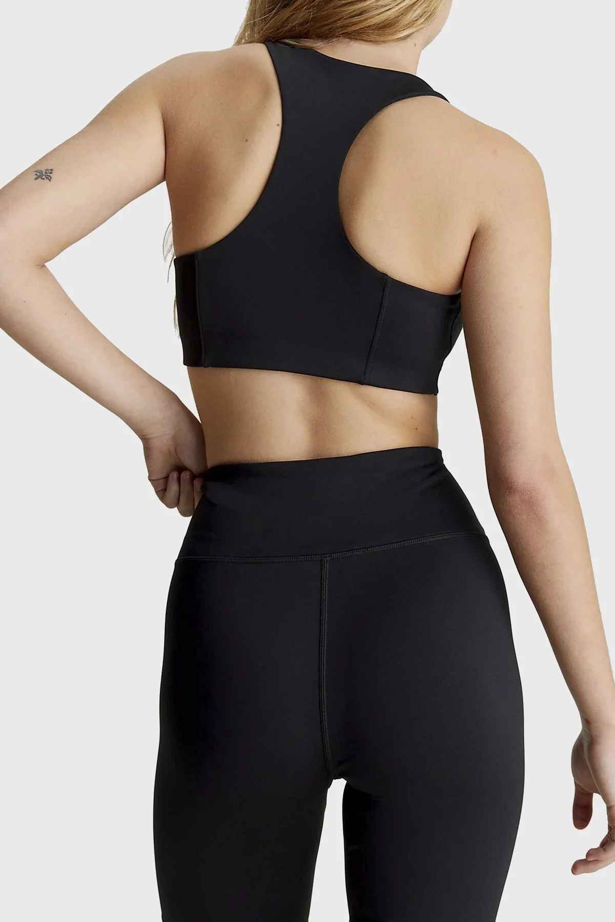 Calvin Klein Turbo-Dry Dolgusuz Sporcu i 00GWS4K171BAE Bayan Sütyen 00GWS4K171 BAE SİYAH - 7