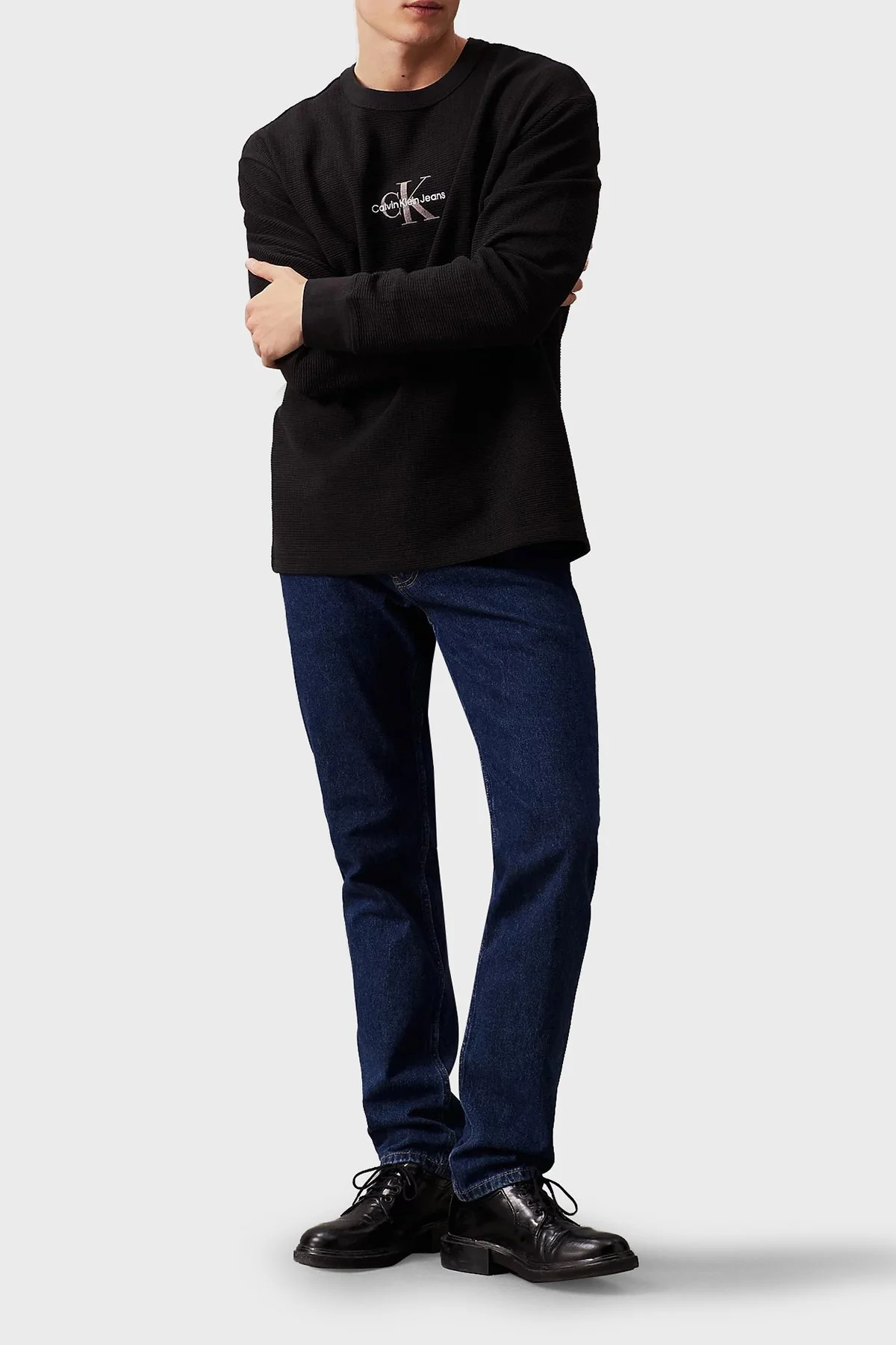 Calvin Klein Waffle Dokulu Pamuklu Uzun Kolu Relaxed Fit J30J325647BEH Erkek T Shirt J30J325647 BEH SİYAH - 3