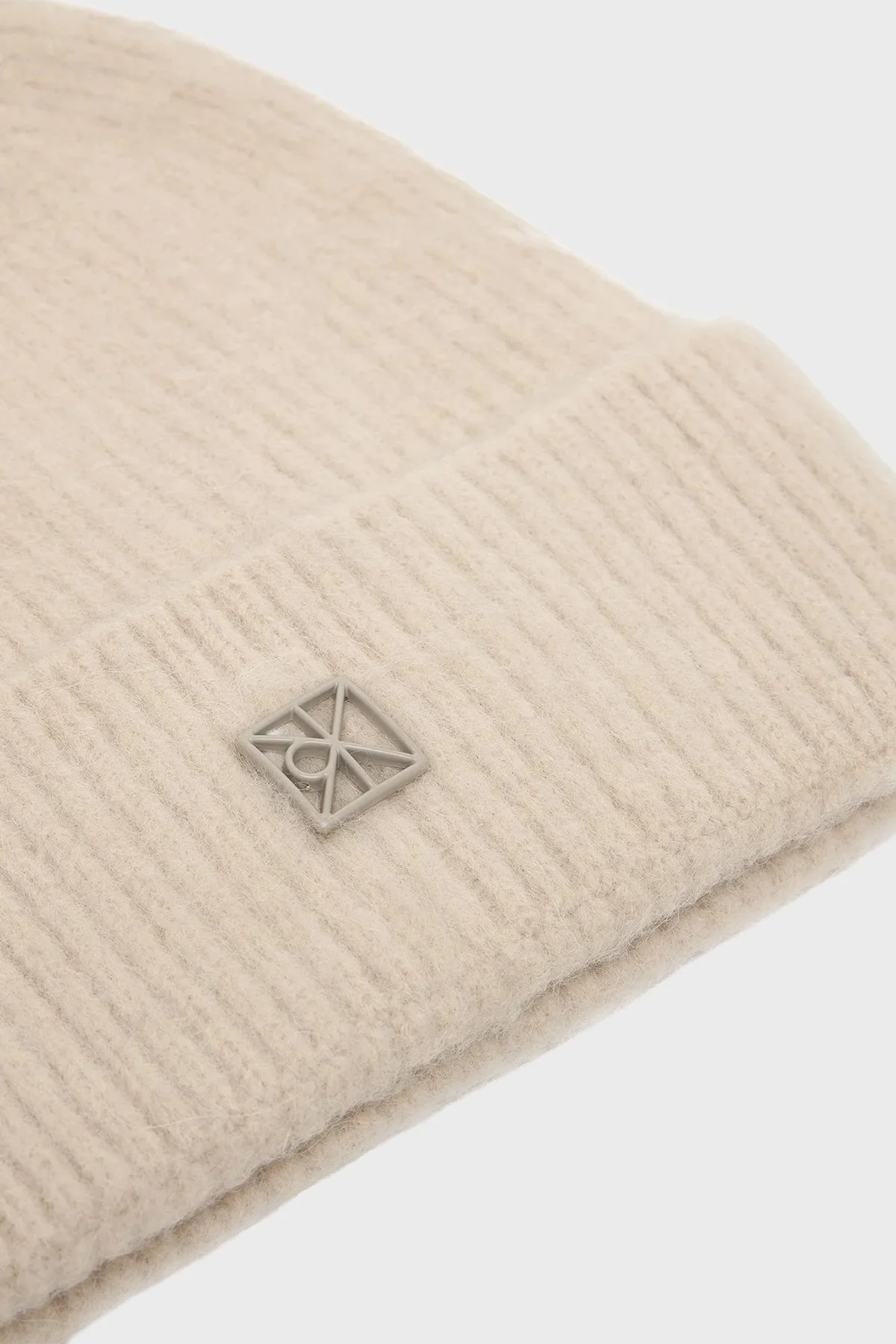 Calvin Klein Yün Karışımlı Ponpon Detaylı LV04D8067GRMU Bayan Bere LV04D8067G RMU BEJ - 3