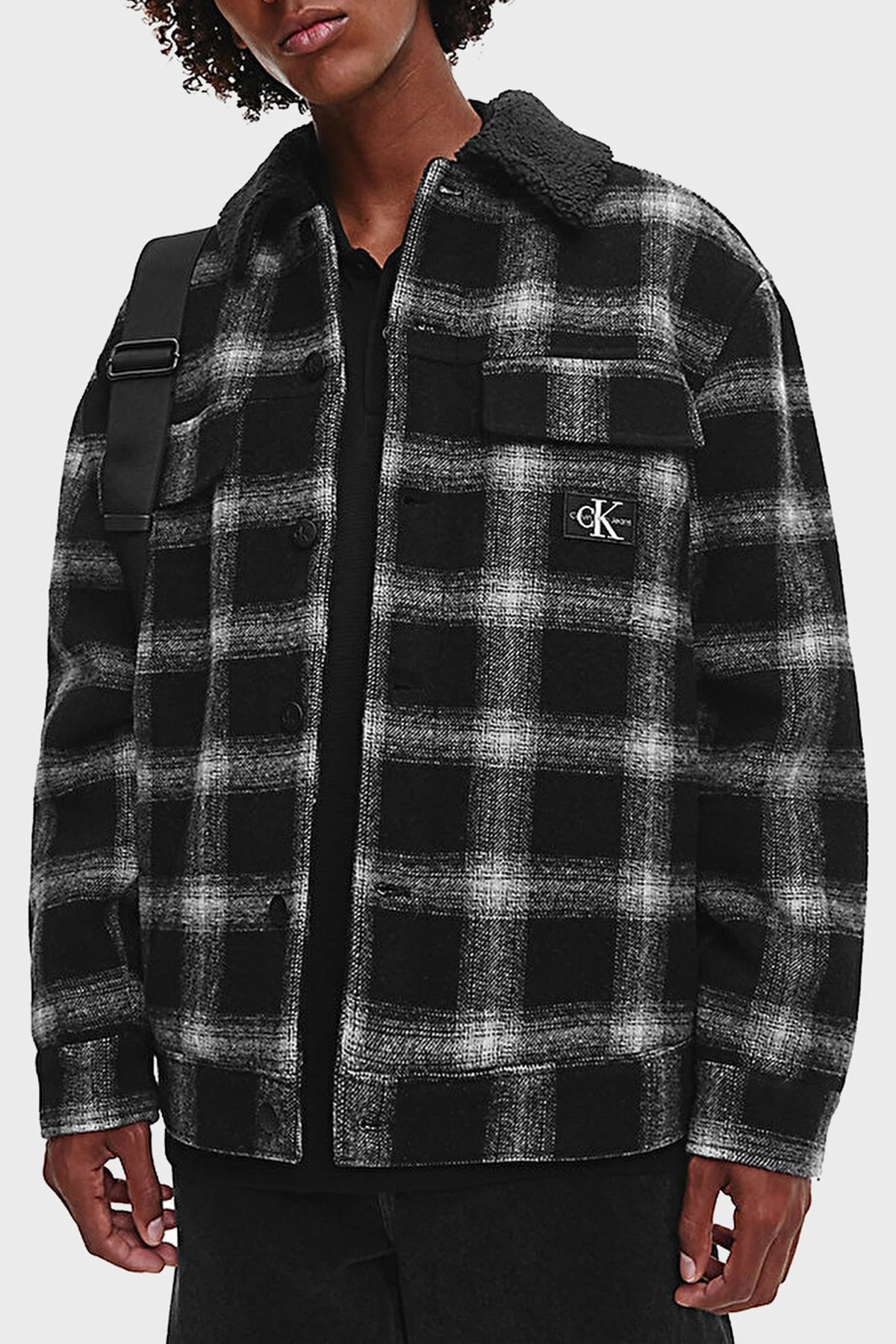 Calvin Klein Yünlü Relaxed Fit İçi Yumuşak Kürklü Erkek Mont J30J322219 BEH SİYAH - 1