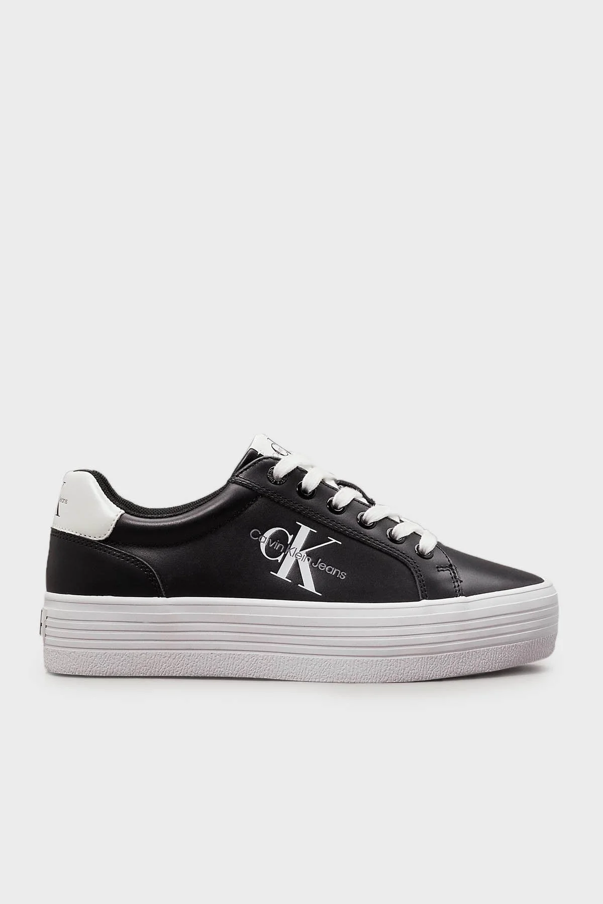 Calvin Klein YW0YW014740GM Bayan Ayakkabı YW0YW01474 0GM SİYAH-BEYAZ - 1