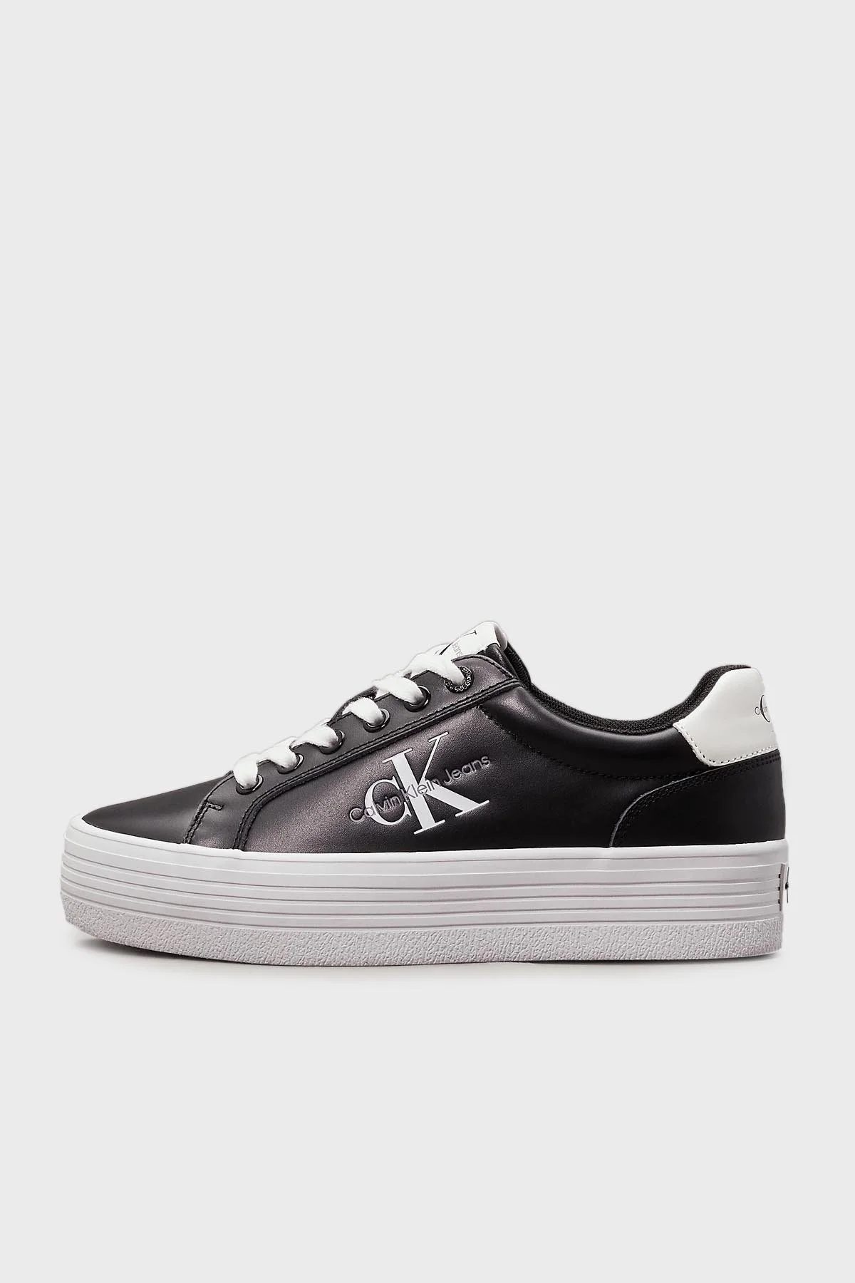Calvin Klein YW0YW014740GM Bayan Ayakkabı YW0YW01474 0GM SİYAH-BEYAZ - 2