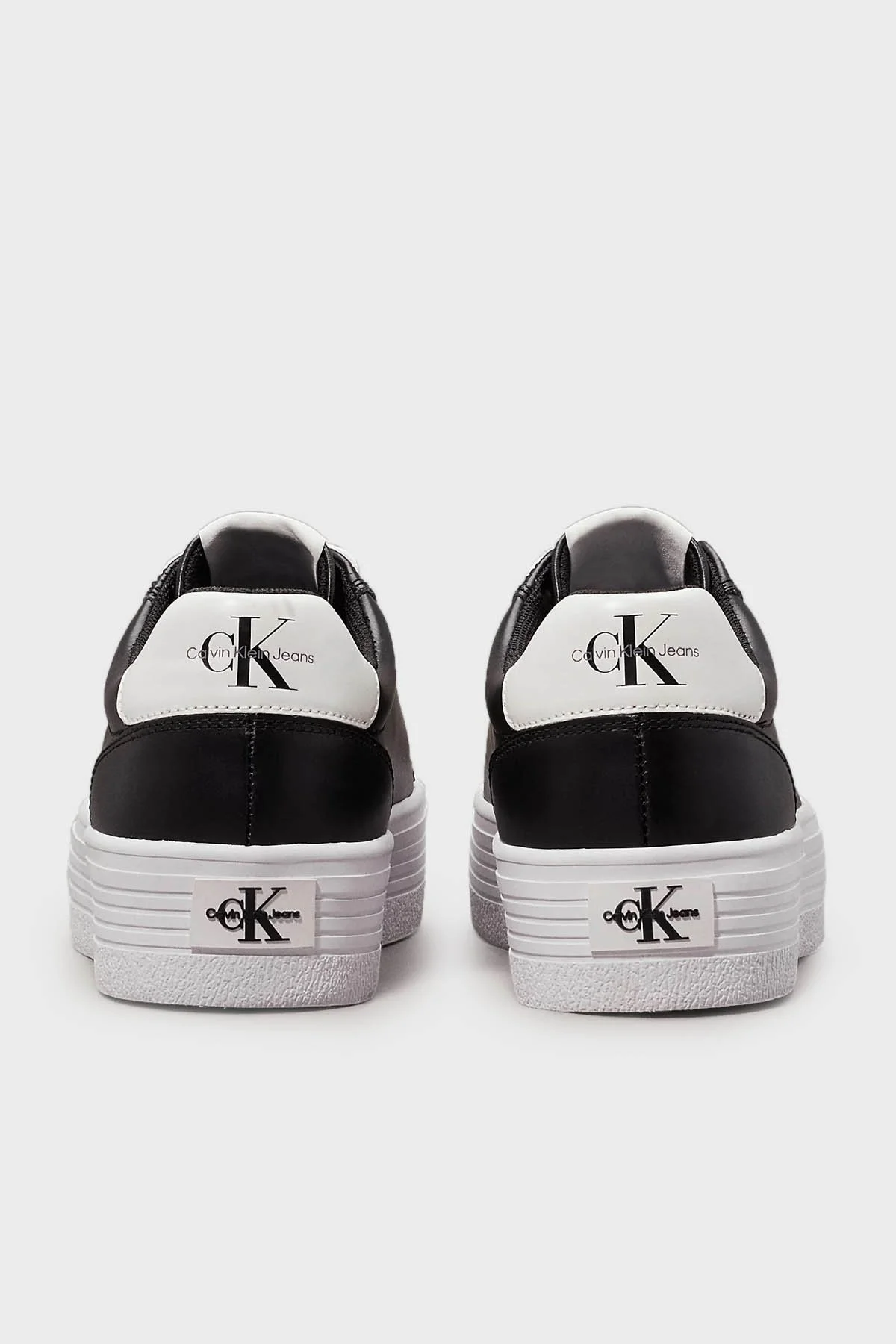 Calvin Klein YW0YW014740GM Bayan Ayakkabı YW0YW01474 0GM SİYAH-BEYAZ - 3