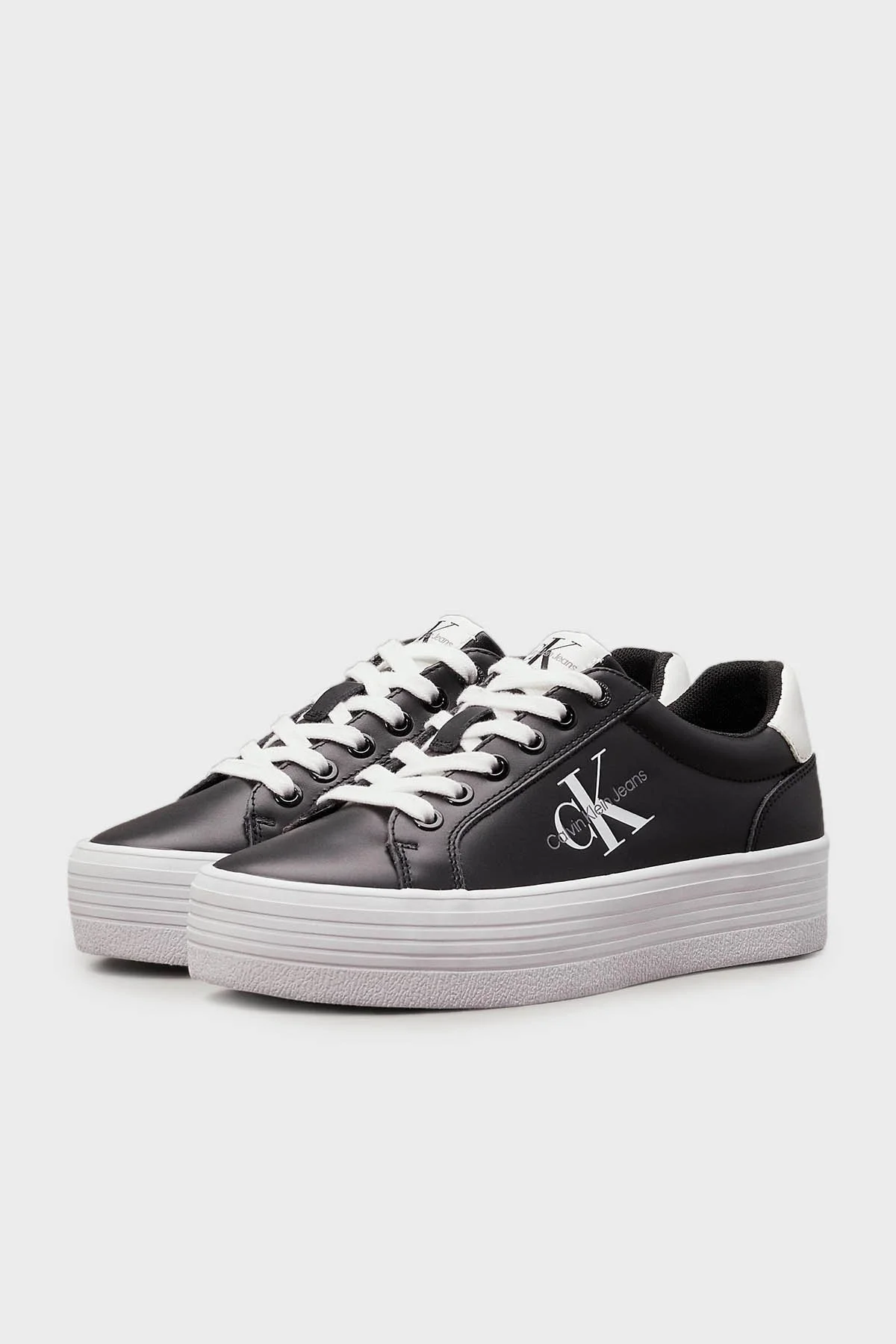 Calvin Klein YW0YW014740GM Bayan Ayakkabı YW0YW01474 0GM SİYAH-BEYAZ - 7