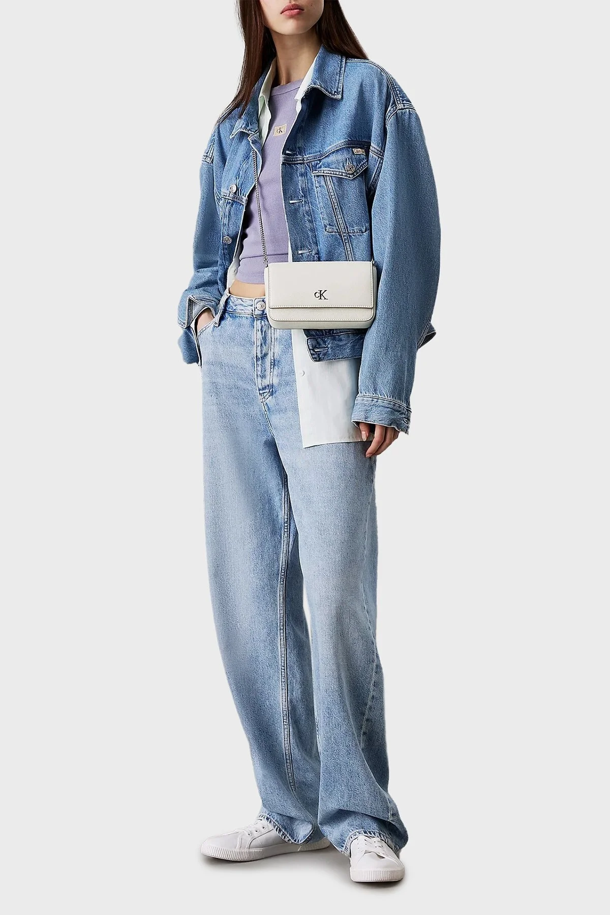 Calvin Klein Zincir Askılı Portföy LV04K1027GCJH Bayan Cüzdan LV04K1027G CJH BEYAZ - 2