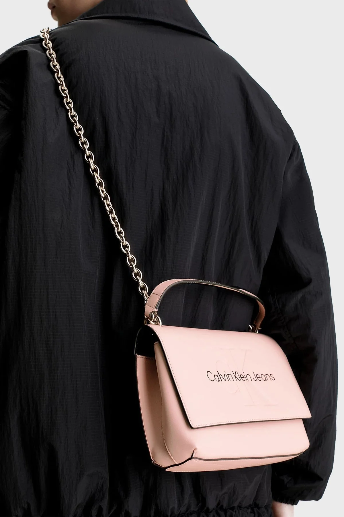 Calvin Klein Zincirli Omuz Askılı K60K611866TFT Bayan Çanta K60K611866 TFT PUDRA - 4