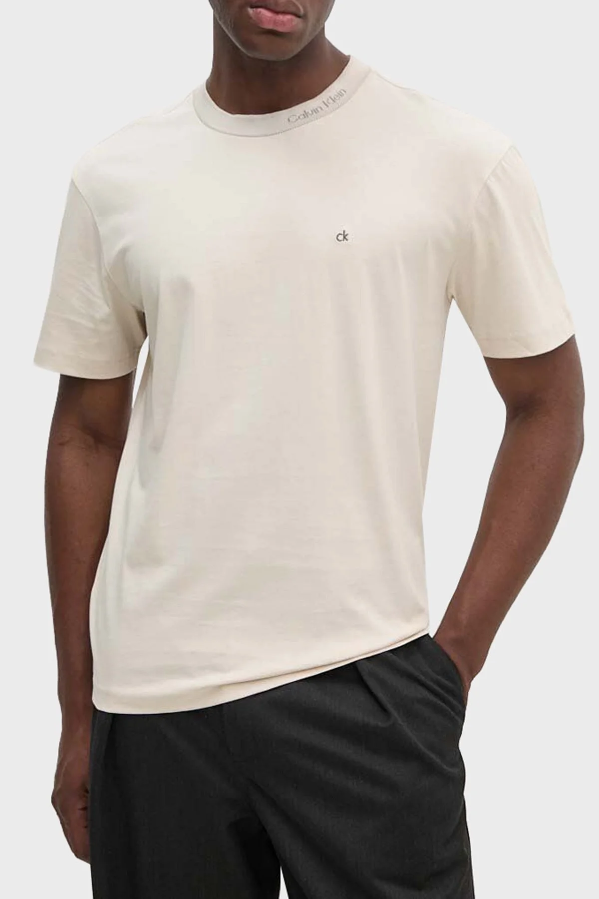 Calvin Kleinm Pamuklu Regular Fit Bisiklet Yaka K10K114091ACE Erkek T Shirt K10K114091 ACE BEJ - 5