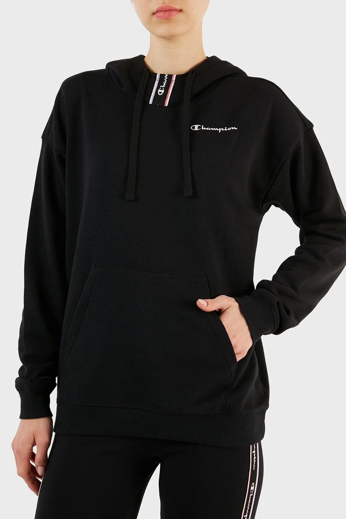 Champion Pamuklu Kapüşonlu Kanguru Cepli Regular Fit Bayan Sweat 117292 NBK KK001 SİYAH - 3