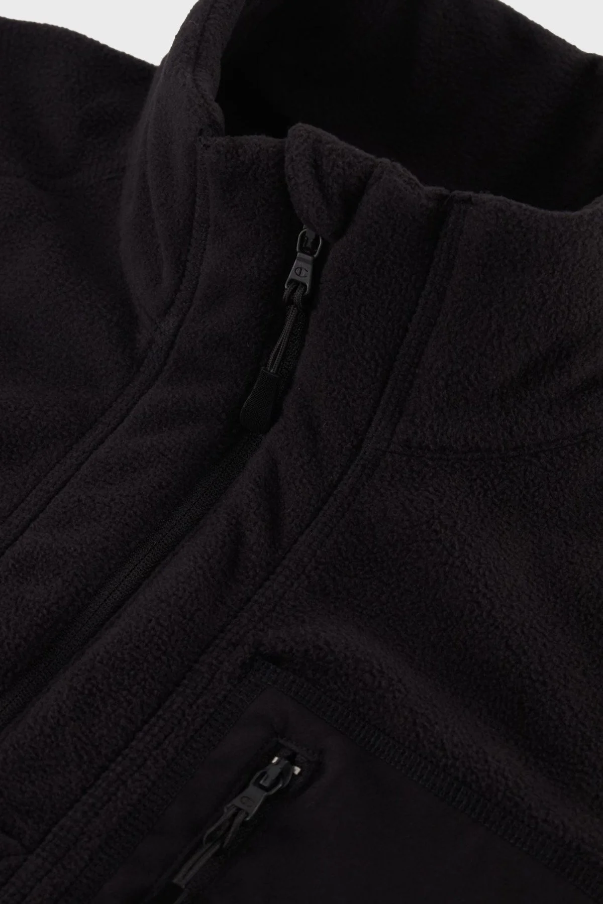 Champion Slim Fit Yarım Fermuarlı Polar Erkek Sweat 219449 NBK/NBK KK001 SİYAH - 4