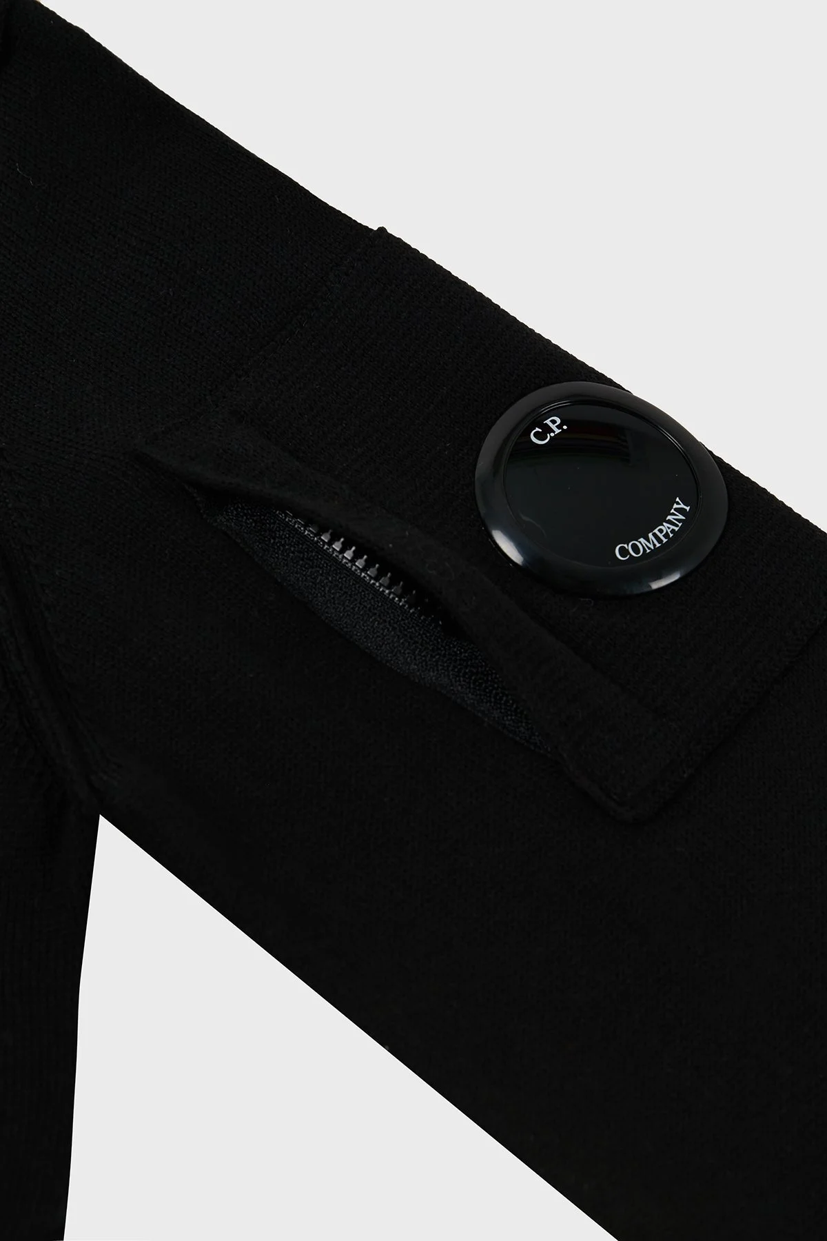 C.P. Company Pamuklu Bisiklet Yaka Çocuk Kazak 10CKKN036 004037A 999 SİYAH - 8