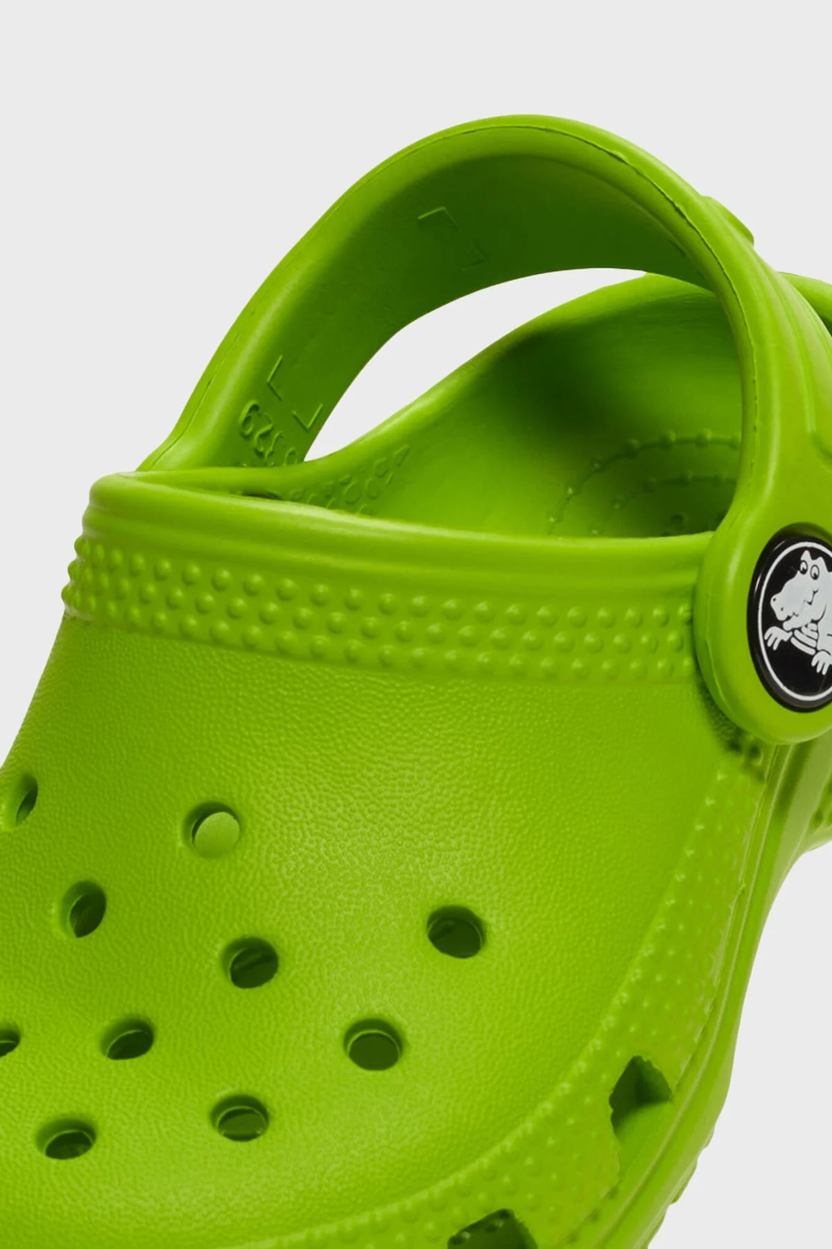 Crocs Classic Clog K Sandalet Erkek Çocuk Terlik 206991-30T FISTIK YEŞİL - 4