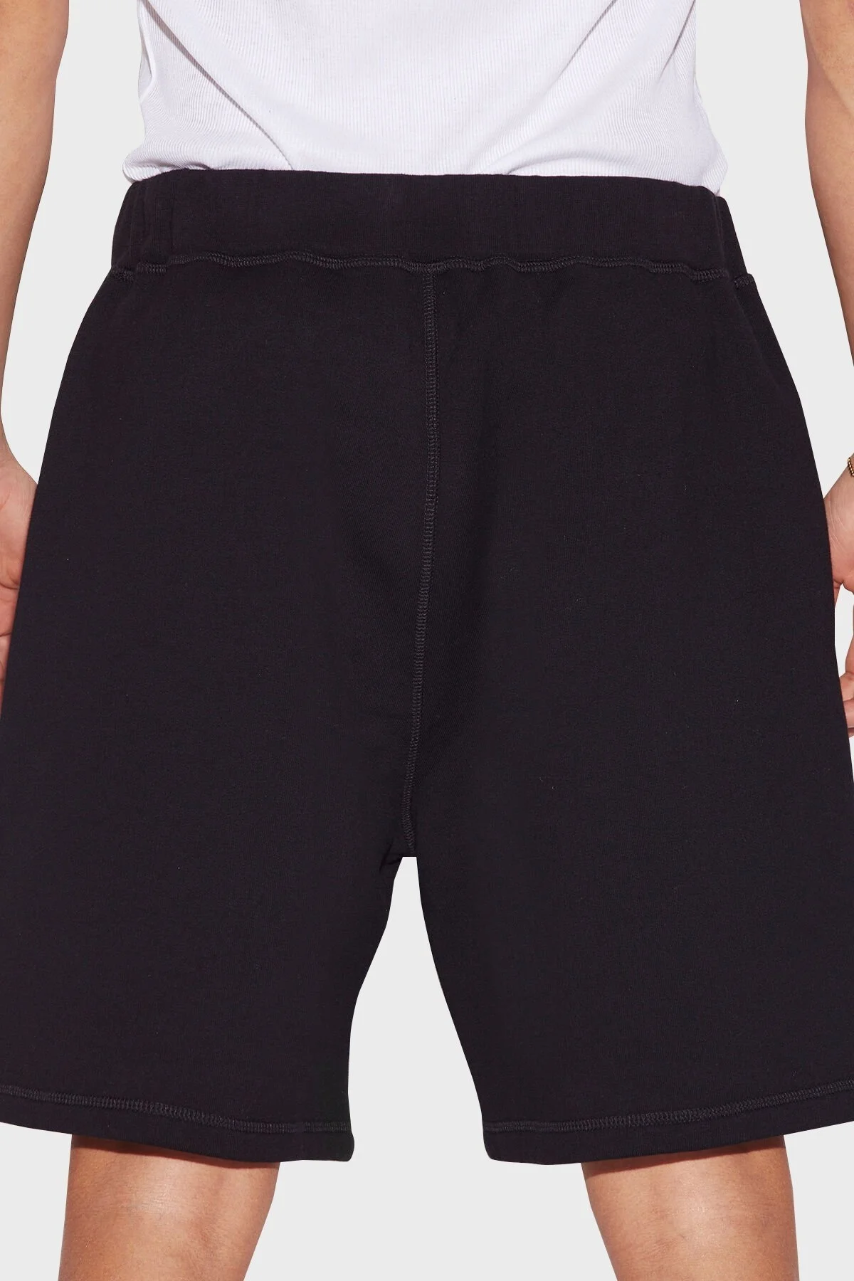 Dsquared2 Elastik Bel Bantlı Pamuklu Regular Fit Erkek Short S79MU0038 S25516 900 SİYAH - 4