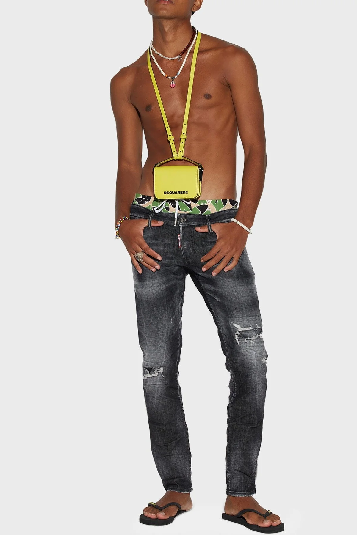 Dsquared2 Pamuklu Normal Bel Düz Paça Slim Fit Skater Jeans Erkek Kot Pantolon S71LB1142 S30357 900 SİYAH - 1