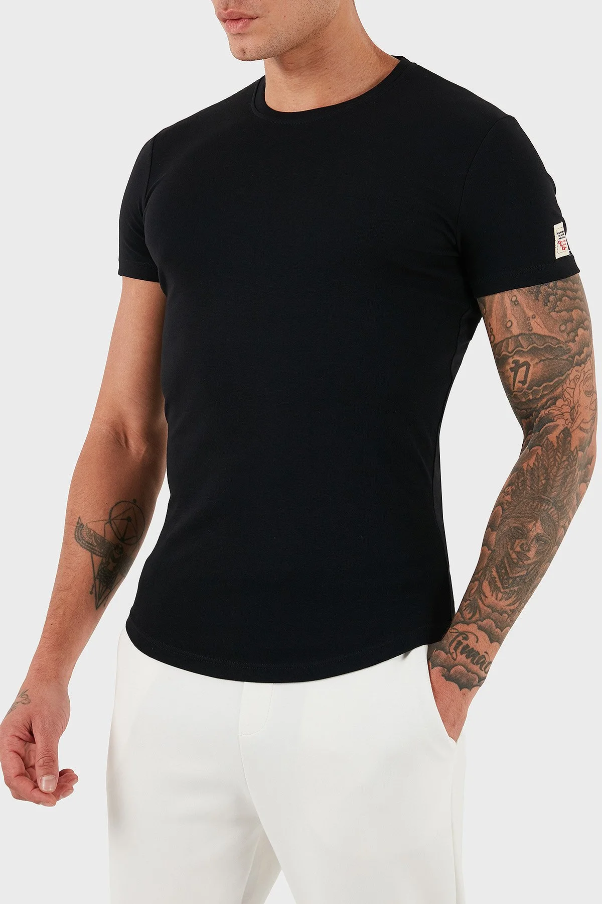 Dsquared2 Pamuklu Slim Fit Bisiklet Yaka Erkek T Shirt DCM370010 01 SİYAH - 4