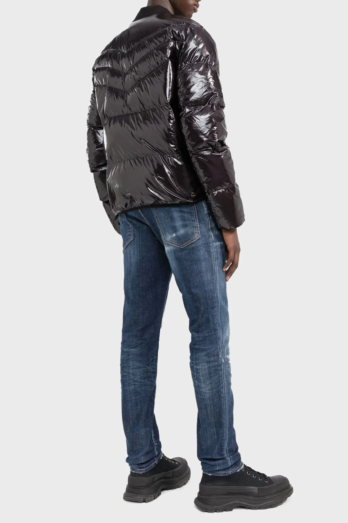 Dsquared2 Streç Pamuklu Yırtık Detaylı Normal Bel Dar Paça Slim Jeans Erkek Kot Pantolon S74LB1152 S30342 470 LACİVERT - 2