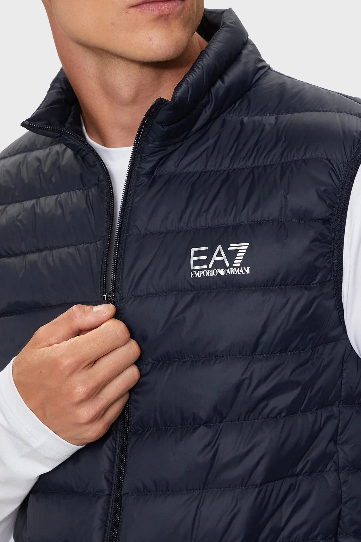 EA7 % 100 Kuş Tüyü Dolgulu Kapitoneli Erkek Yelek 8NPQ06 PNGPZ 1562 LACİVERT - 4