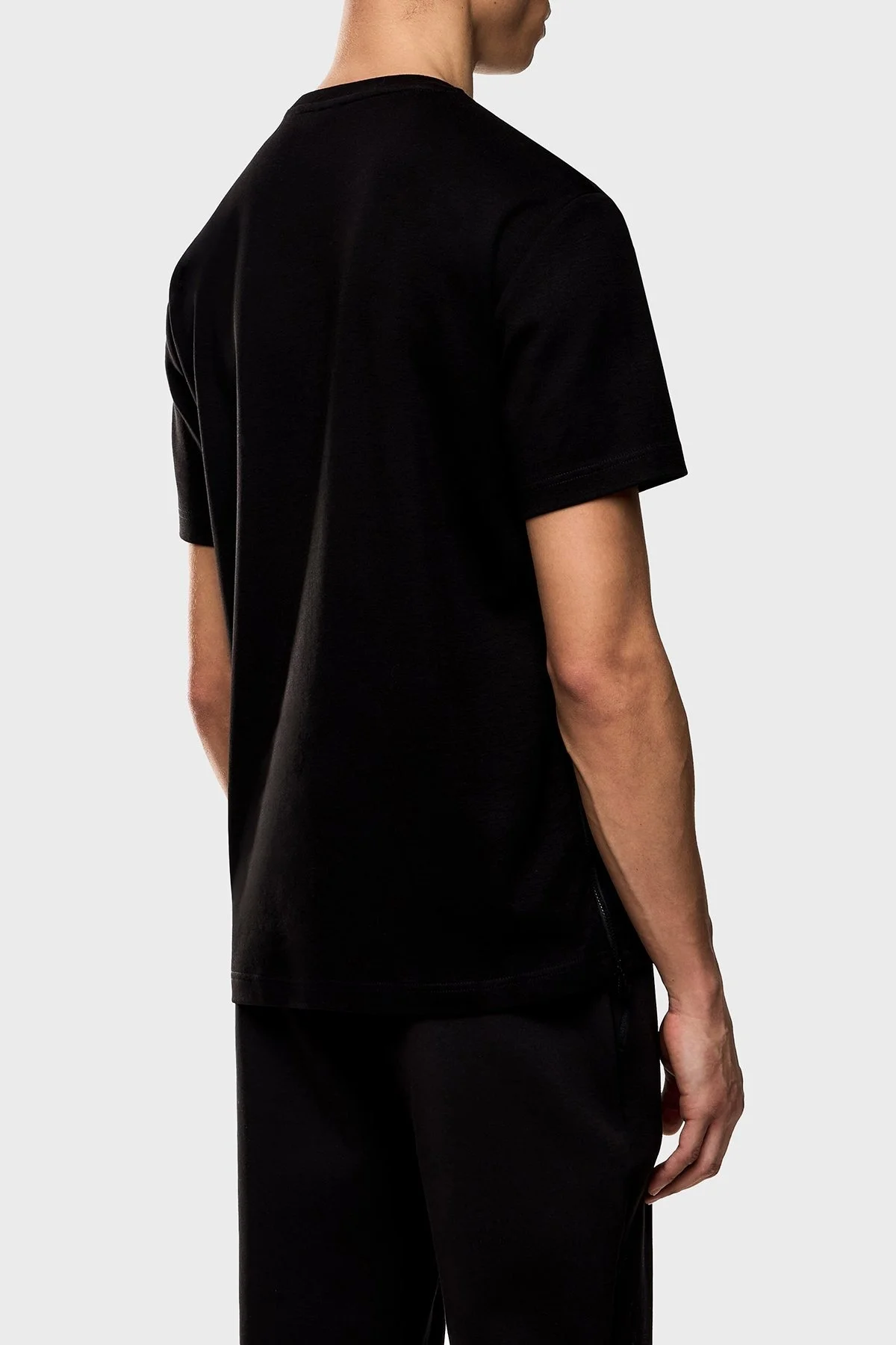 EA7 % 100 Pamuk Regular Fit Bisiklet Yaka Logolu Erkek T Shirt 7M000516 AF14616 UC001 SİYAH - 3