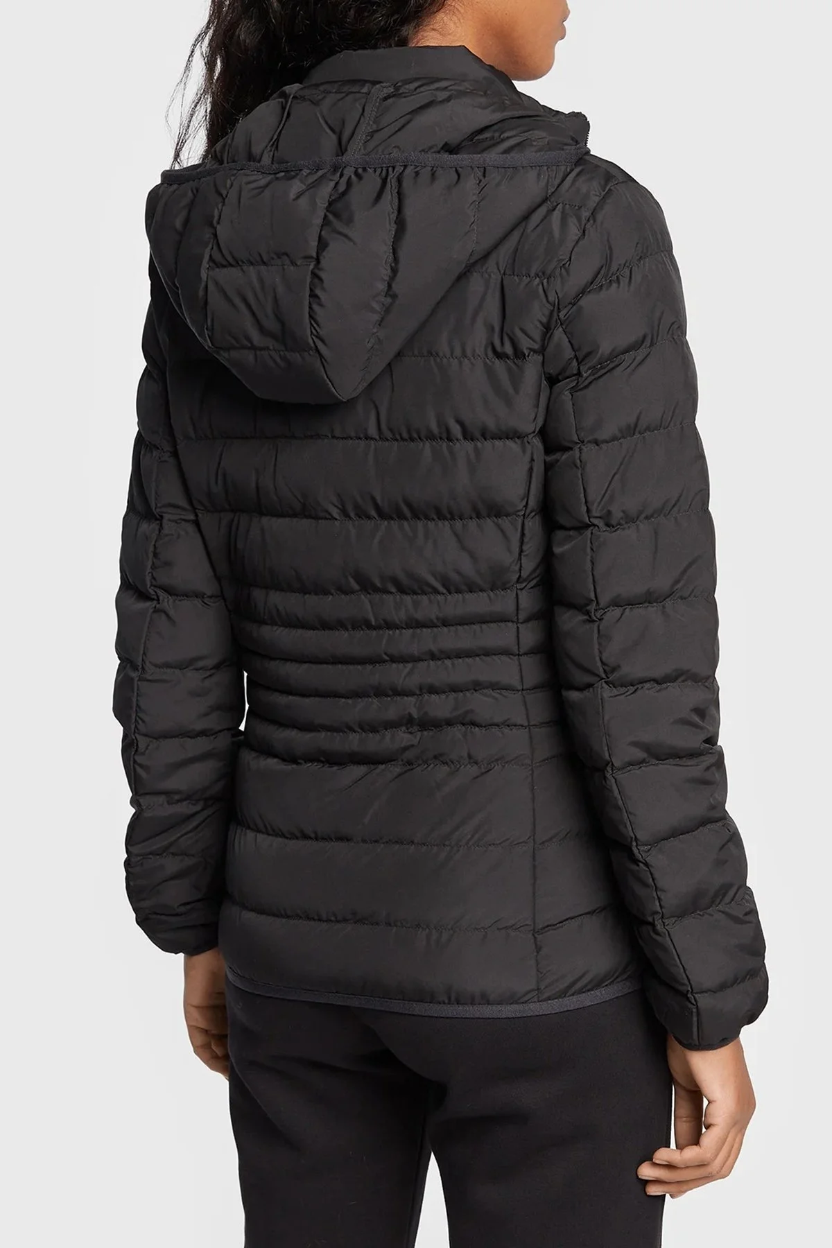 EA7 Cepli Fermuarlı Kapüşonlu Bayan Mont 8NTB23 TNF8Z 0200 SİYAH - 2