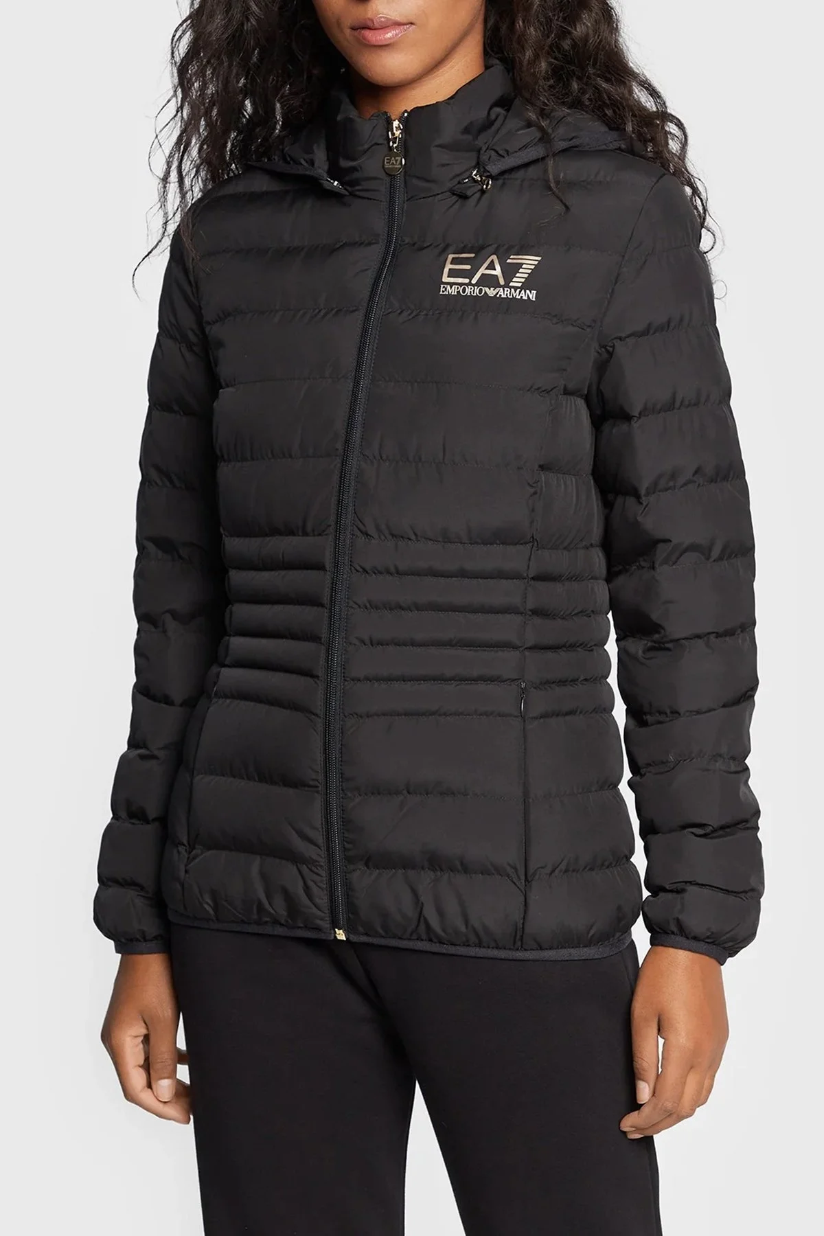 EA7 Cepli Fermuarlı Kapüşonlu Bayan Mont 8NTB23 TNF8Z 0200 SİYAH - 7