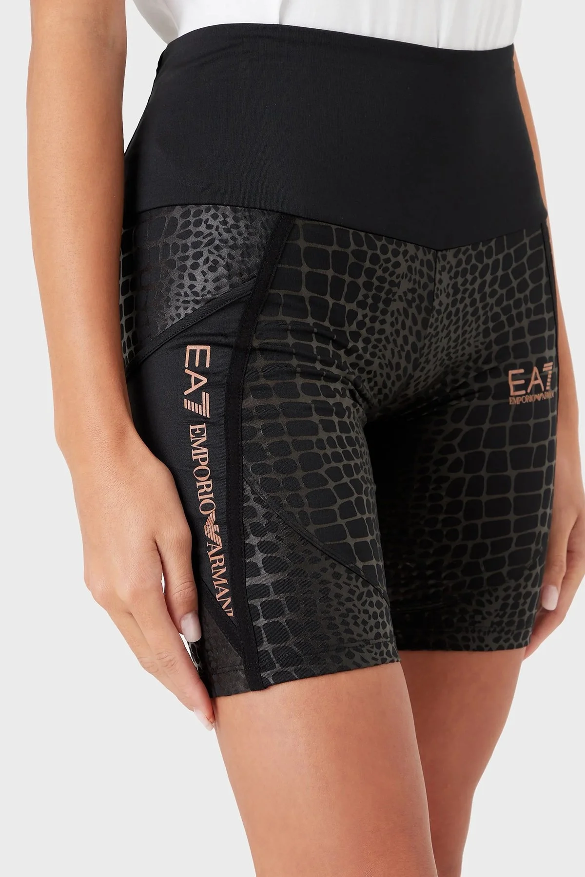 EA7 Desenli Streç Dokulu Yüksek Bel Dizüstü Bayan Short 3RTS58 TJNRZ 2223 SİYAH - 3