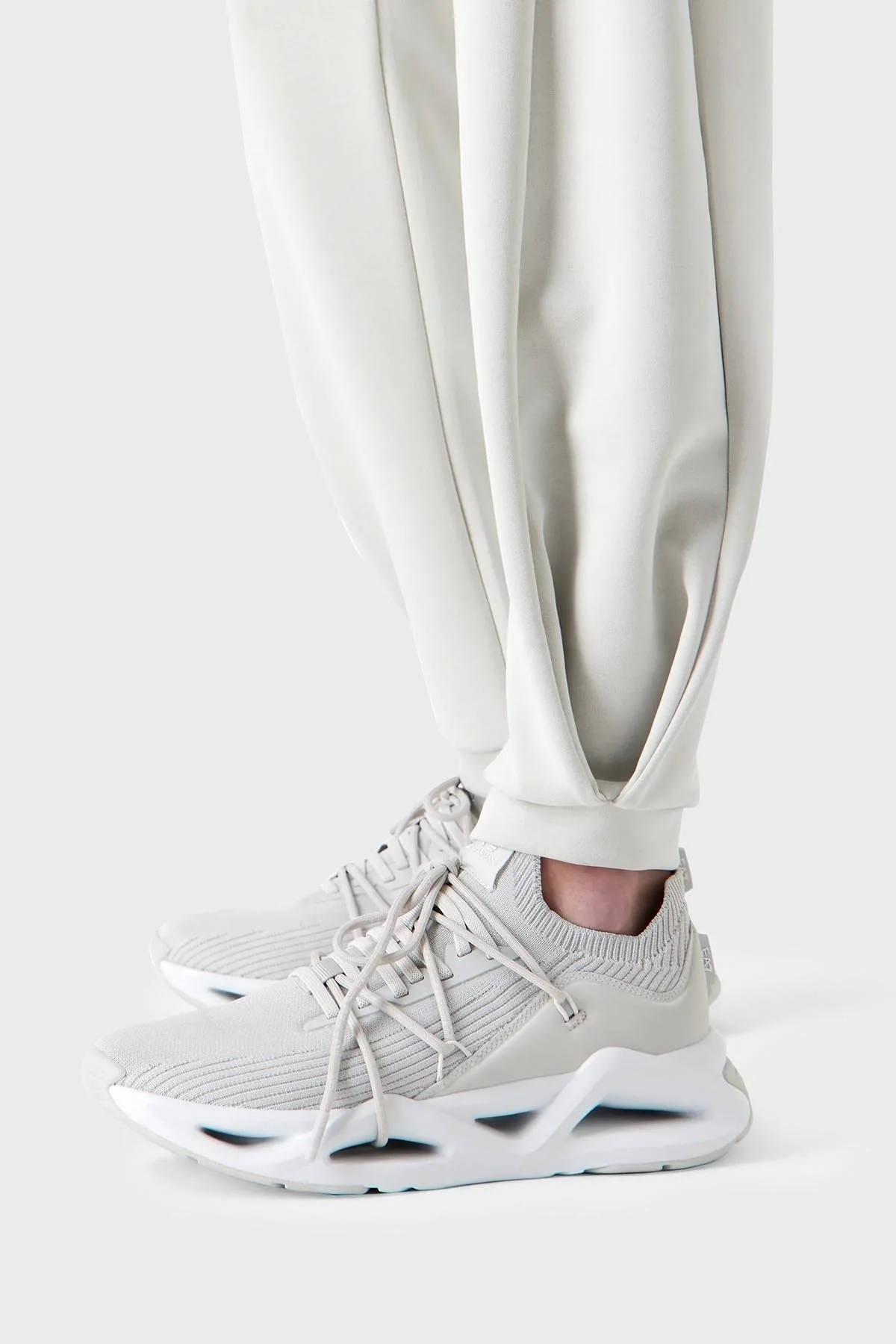 EA7 Elastik Bel Bantlı Regular Fit Jogger Spor Bayan Pantolon 6RTP60 TJDCZ 1931 BEYAZ - 3