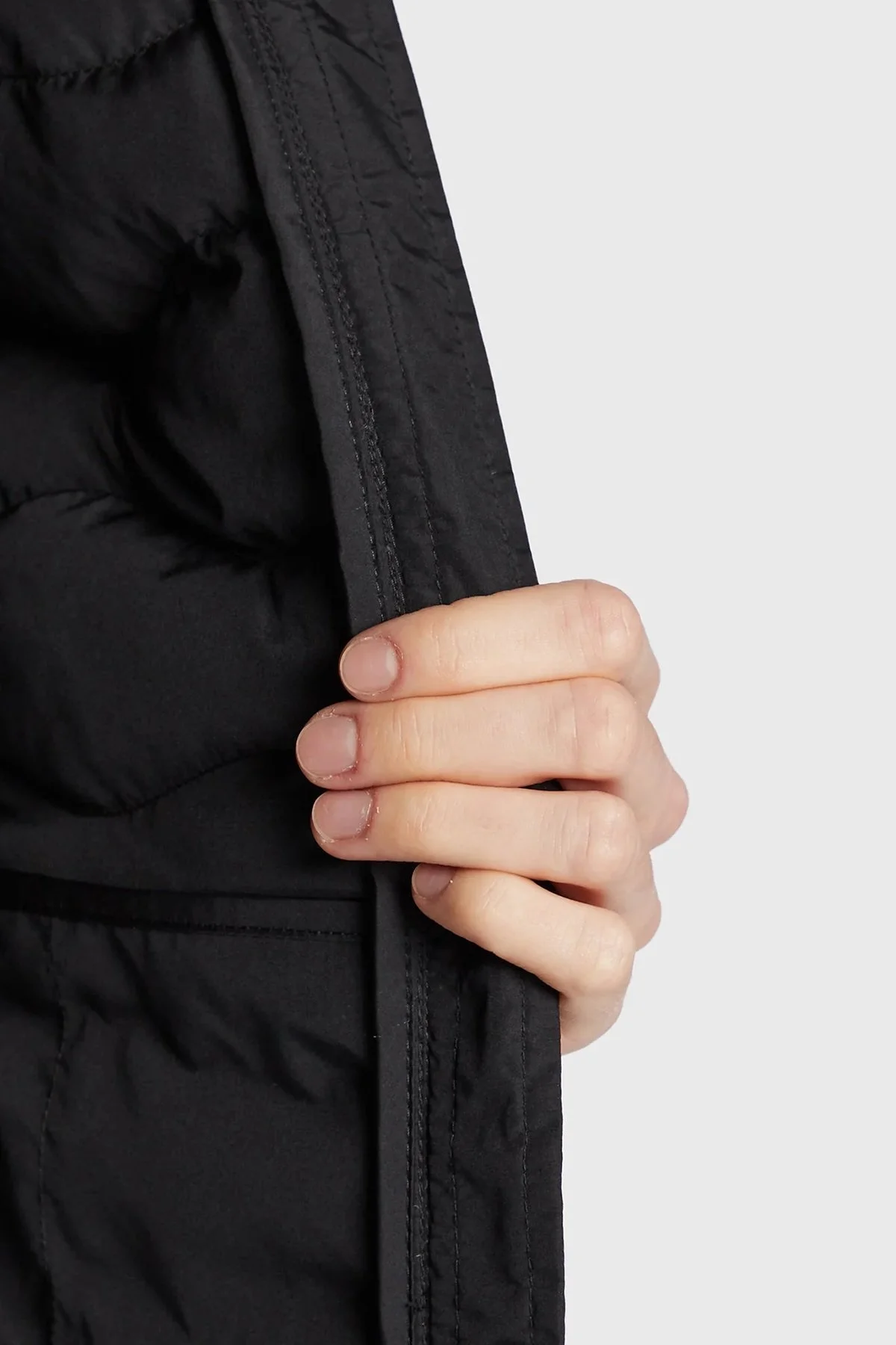 EA7 Fermuarlı Dik Yaka Kapitone Bayan Mont 8NTB21 TNF8Z 0200 SİYAH - 5