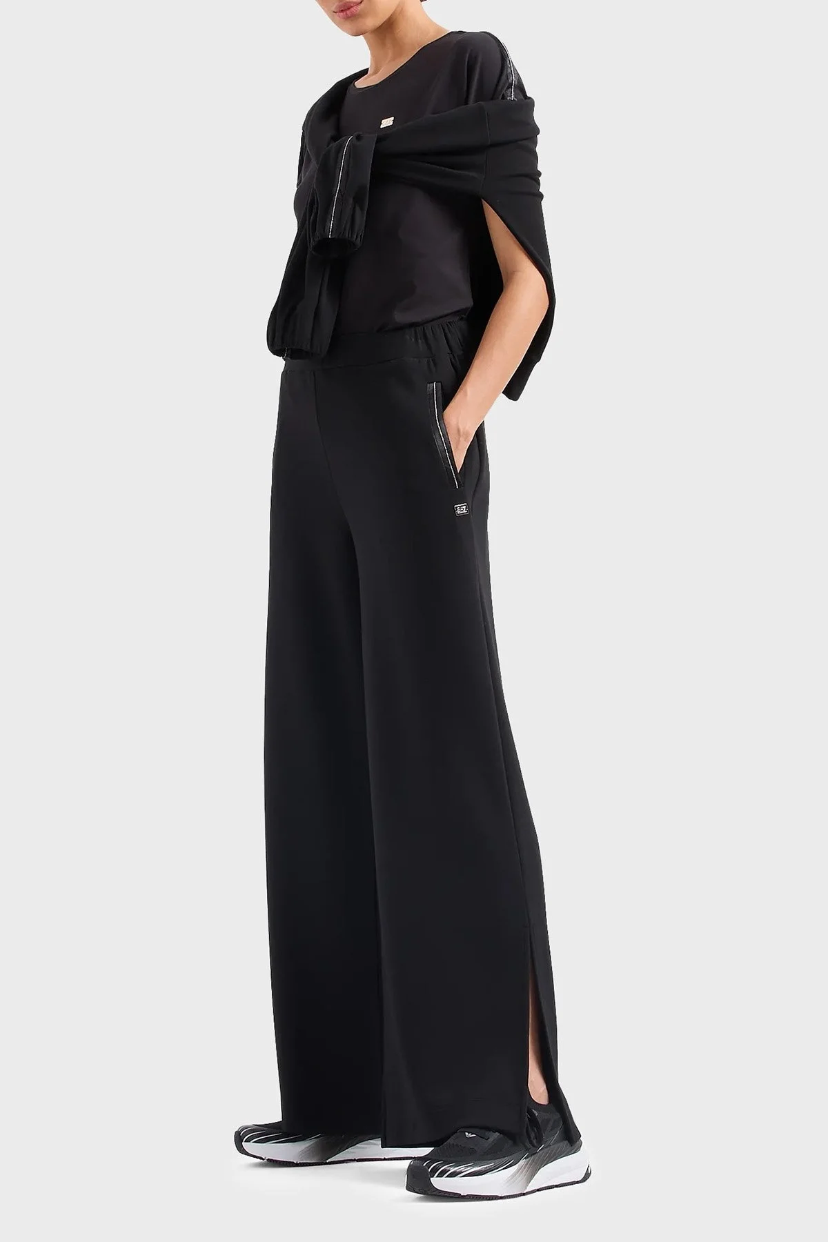 EA7 İnterlok Relaxed Fit Yırtmaçlı Spor Bayan Pantolon 3DTP76 TJUDZ 1200 SİYAH - 3