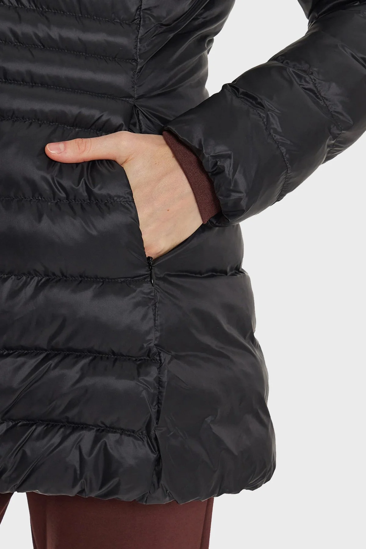 EA7 Kapitoneli Regular Fit Çıkarılabilir Kapüşonlu Şişme Kadın Mont 6DTK01 TN88Z 0210 SİYAH - 6