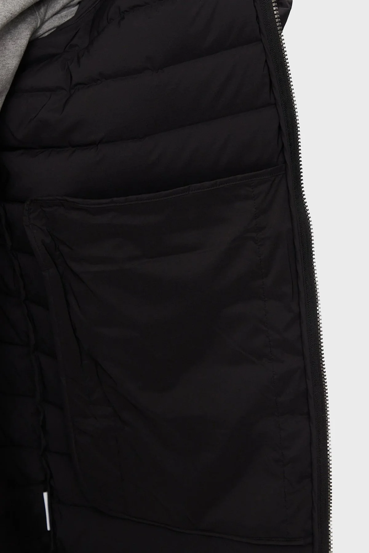 EA7 Kapitoneli Regular Fit Kuş Tüyü Dolgulu Gizli Kapüşonlu Uzun Şişme Erkek Mont 6DPK12 PNHAZ 1200 SİYAH - 6