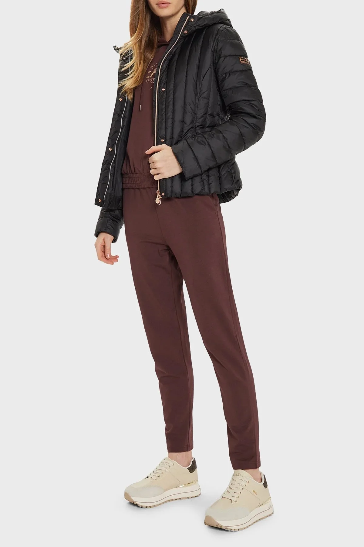 EA7 Kapitoneli Slim Fit Kapüşonlu Şişme Bayan Mont 6DTB10 TNGAZ 0210 SİYAH - 2