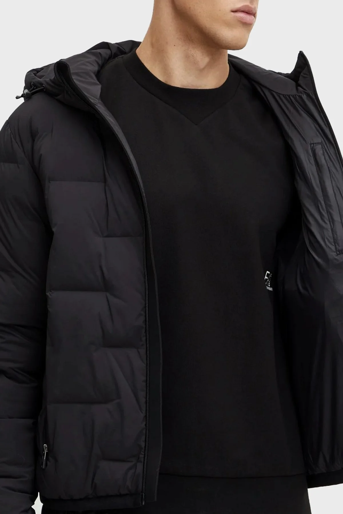 EA7 Kapitoneli Su İtici Regular Fit Kapüşonlu Şişme Erkek Mont 6DPB64 PNHHZ 1200 SİYAH - 5