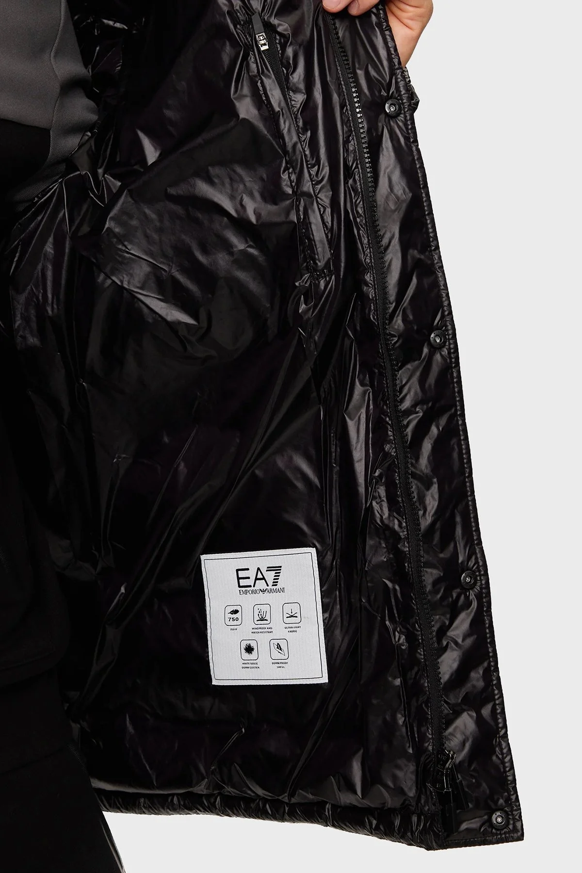 EA7 Kapitoneli Su İtici Rüzgar Geçirmez Oversize Fit Kapüşonlu Şişme Erkek Mont 6DPB31 PN2MZ 1200 SİYAH - 5