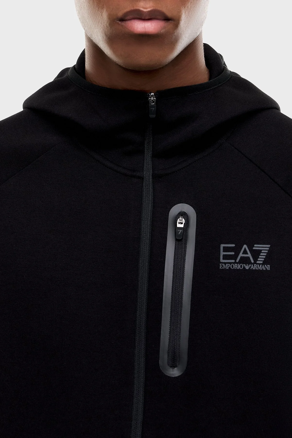 EA7 Kapüşonlu Regular Fit Dik Yaka Erkek Sweat 7M002517 AF20845 UC001 Siyah - 4