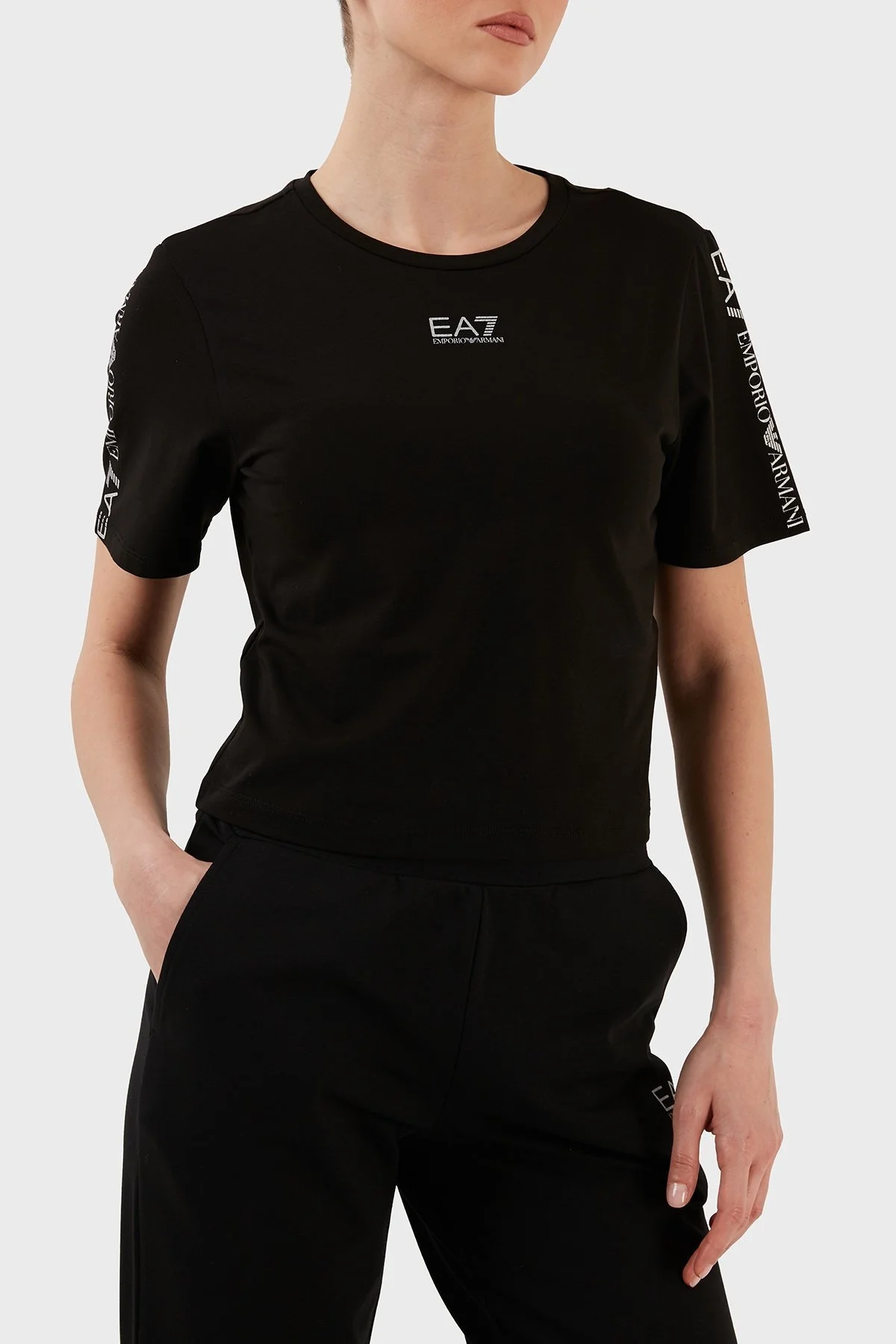 EA7 Logo Bantlı Bisiklet Yaka Pamuklu Regular Fit Bayan T Shirt 3RTT14 TJFKZ 0200 SİYAH - 3