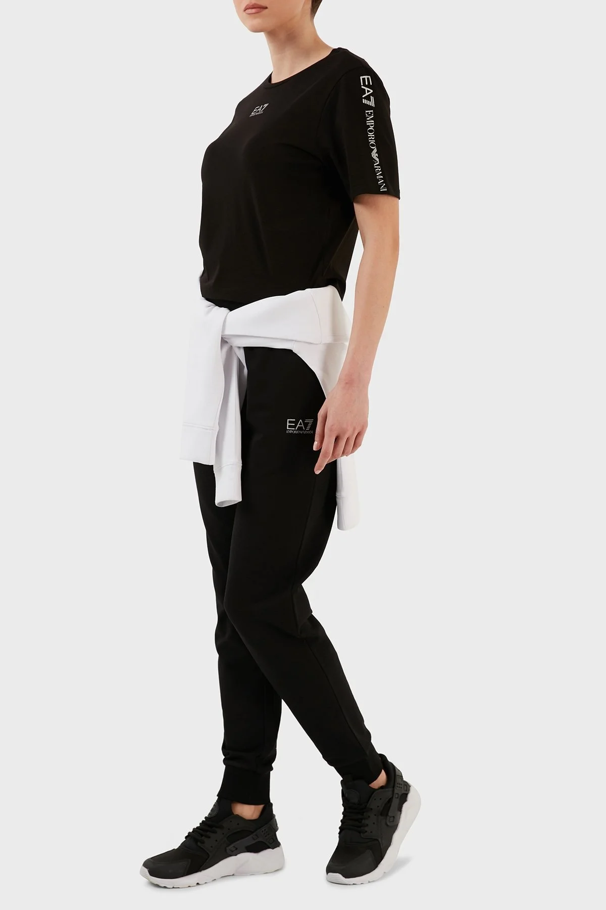 EA7 Logo Bantlı Bisiklet Yaka Pamuklu Regular Fit Bayan T Shirt 3RTT14 TJFKZ 0200 SİYAH - 4