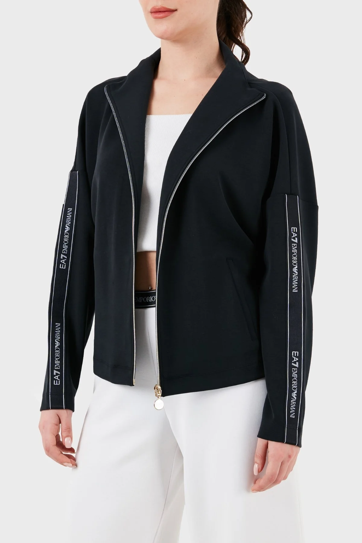 EA7 Logo Bantlı Fermuarlı Dik Yaka Cepli Regular Fit Bayan Sweat 3DTM24 TJDCZ 1200 SİYAH - 3