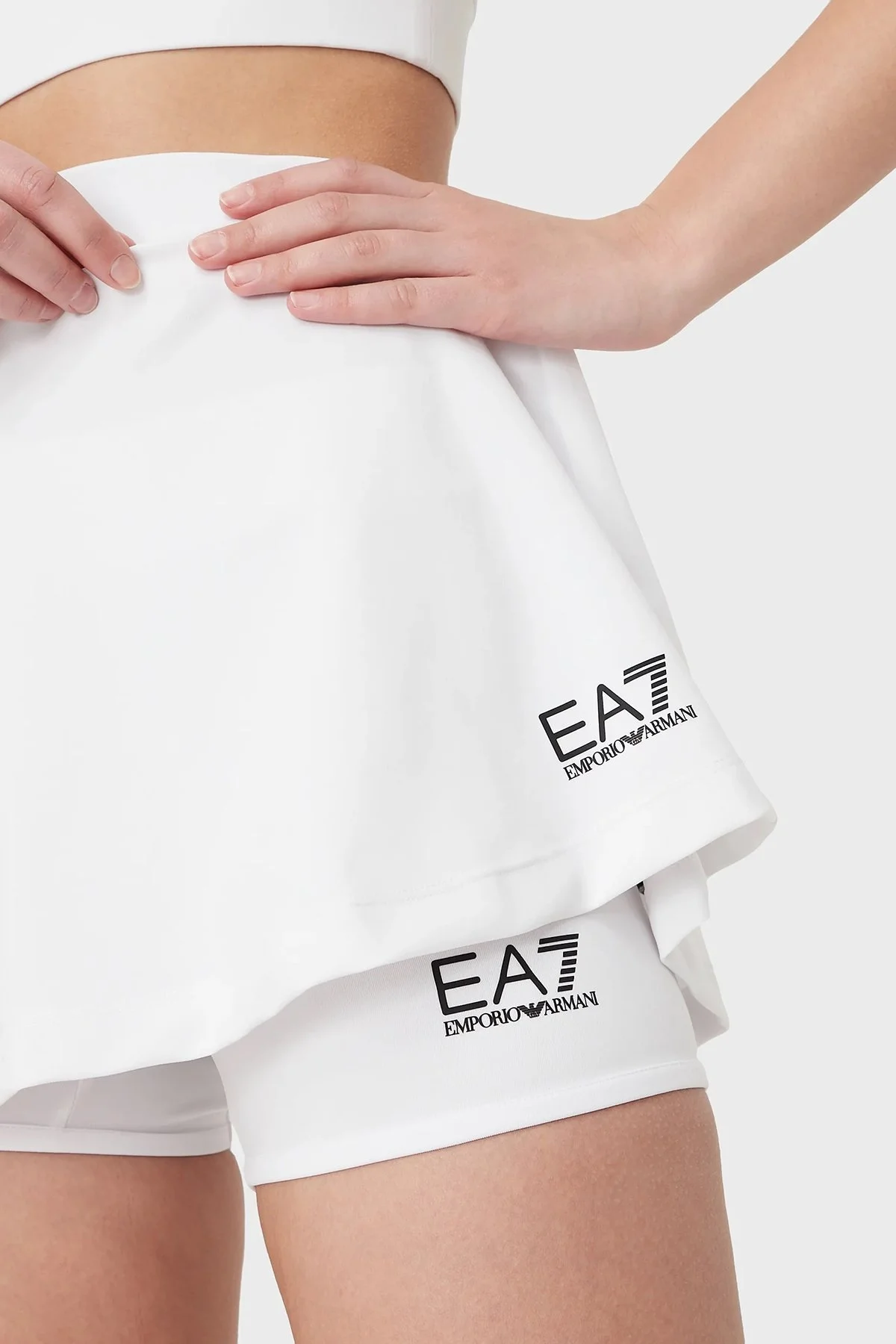 EA7 Logo Detaylı Nefes Alabilir Tenis Şort Bayan Etek 8NTN51 TJGBZ 1100 BEYAZ - 3