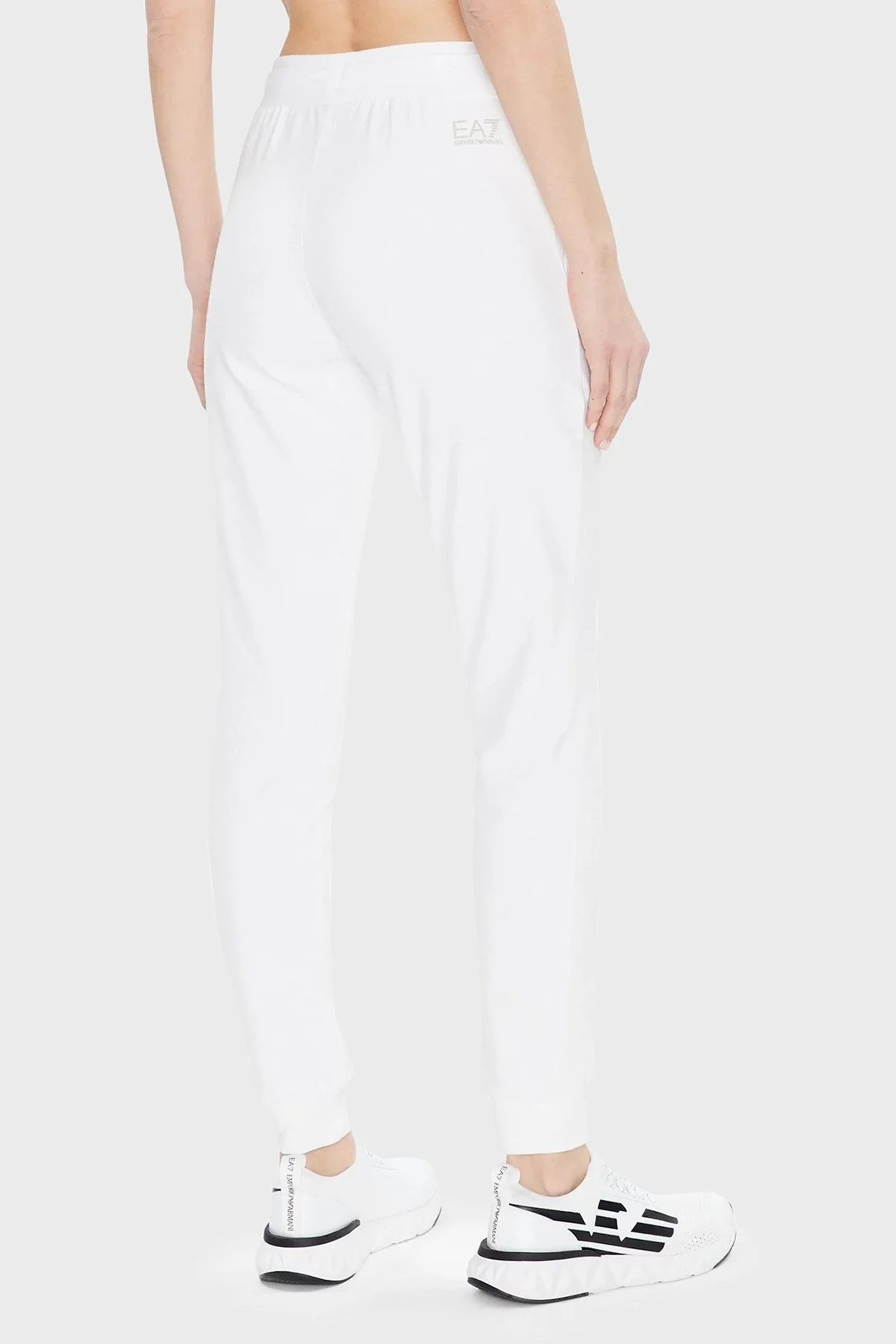 EA7 Logolu Belden Bağlamalı Pamuklu Cepli Regular Fit Bayan Pantolon 3RTP65 TJCQZ 0101 BEYAZ - 3