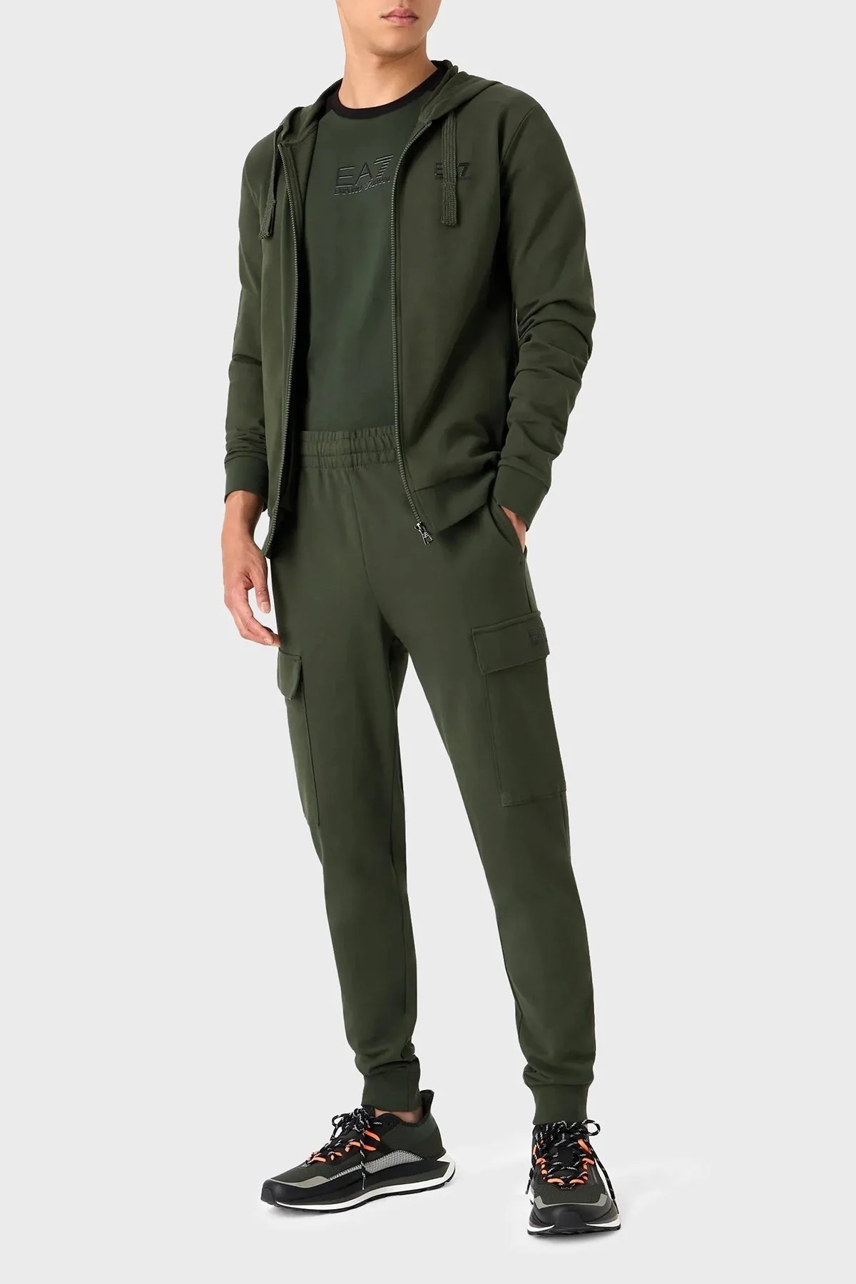 EA7 Logolu Bisiklet Yaka % 100 Pamuk Regular Fit Erkek T Shirt 6RPT15 PJ02Z 1845 SİYAH-HAKİ - 2