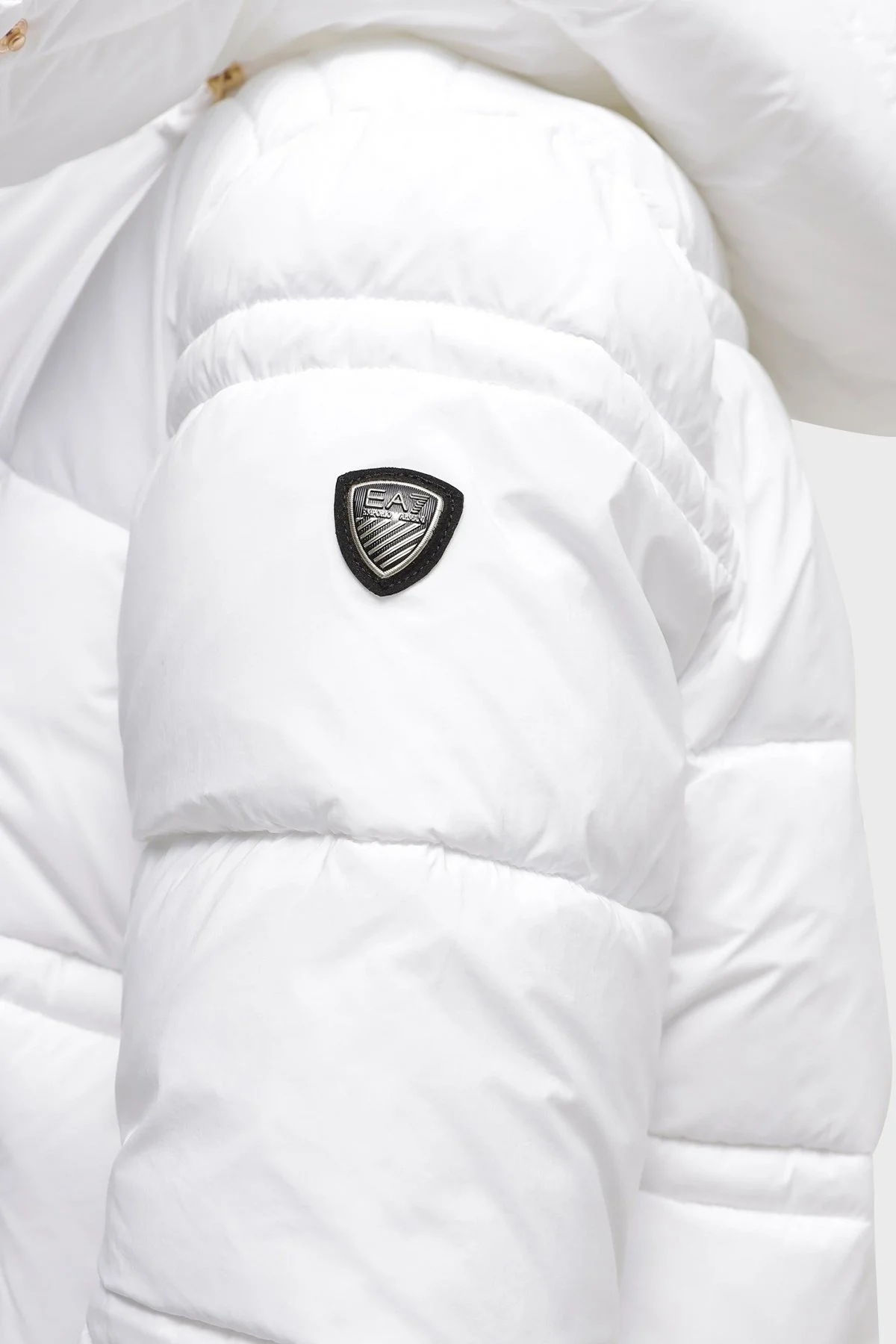 EA7 Logolu Çıkarılabilir Kapüşonlu Regular Fit Bayan Mont 6RTB09 TNDAZ 1100 BEYAZ - 4