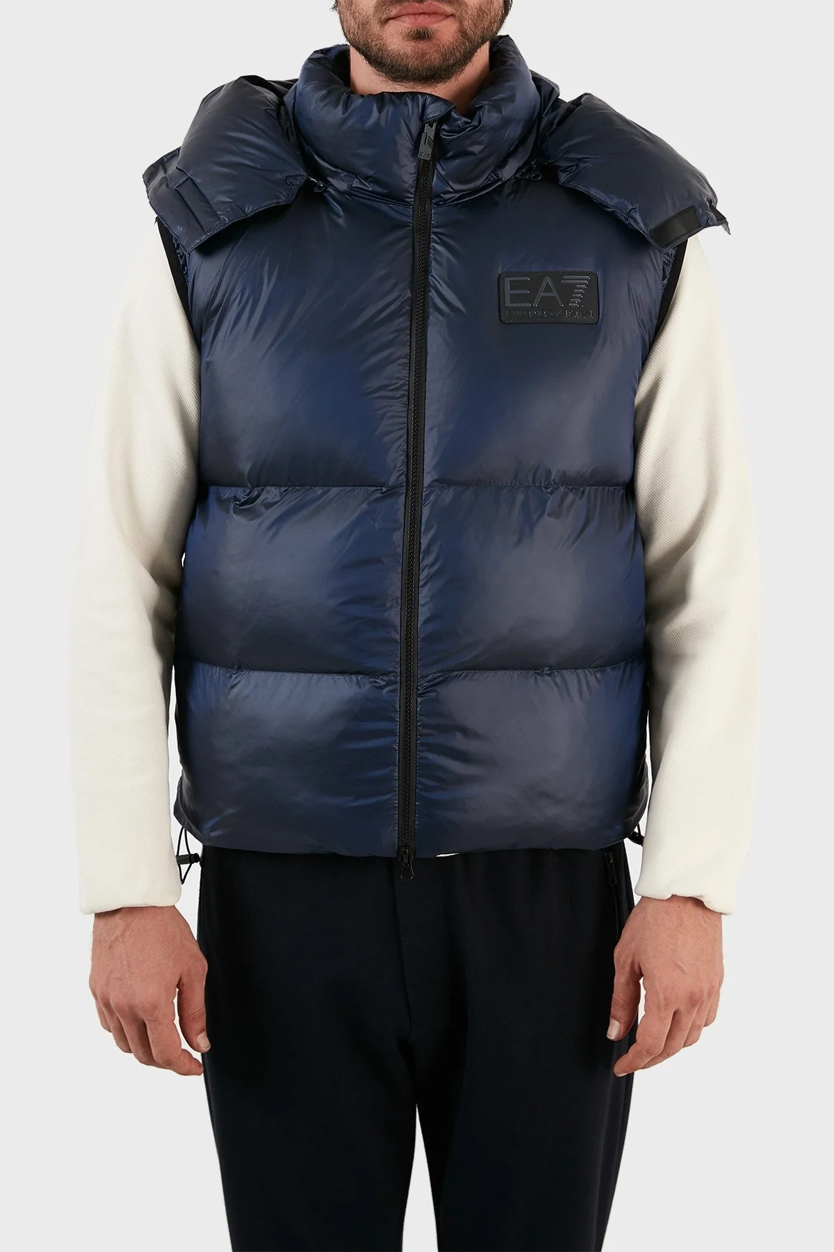 EA7 Logolu Çıkarılabilir Kapüşonlu Regular Fit Şişme Erkek Yelek 6LPQ03 PN2MZ 1554 LACİVERT - 1